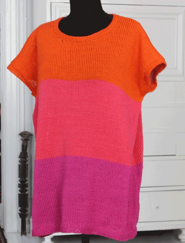 https://imgix.femina.dk/1221-strik-pink-orange-bluse-copy.png