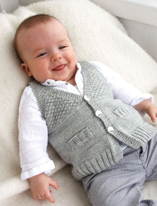 https://imgix.femina.dk/1431-strik-vest-til-baby-copy.jpg