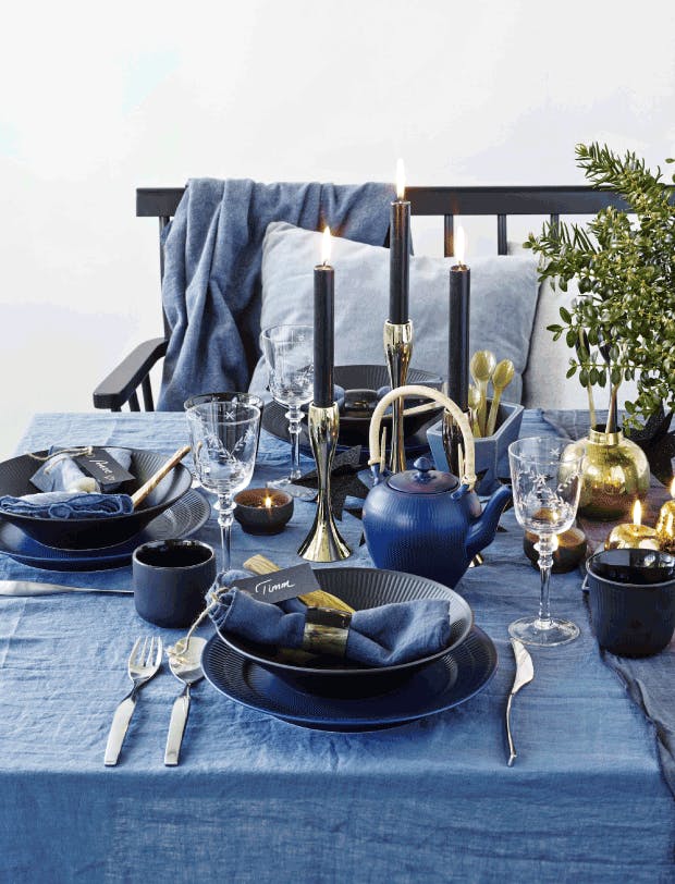https://imgix.femina.dk/1444-julebrunch-bordpynt.png