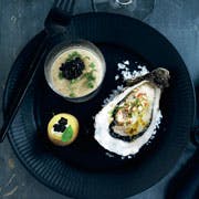 https://imgix.femina.dk/1452-nytaarsmenu-oesters-body.jpg