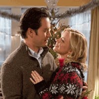 https://imgix.femina.dk/1550-julefilm-12-dates-of-christmas.png