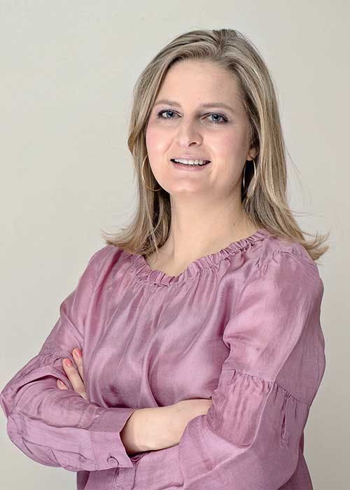 https://imgix.femina.dk/1813-makeover-4.jpg
