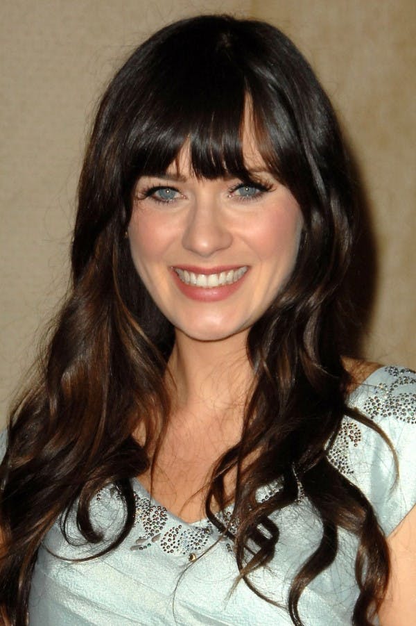 Zooey Deschanel med langt pandehår