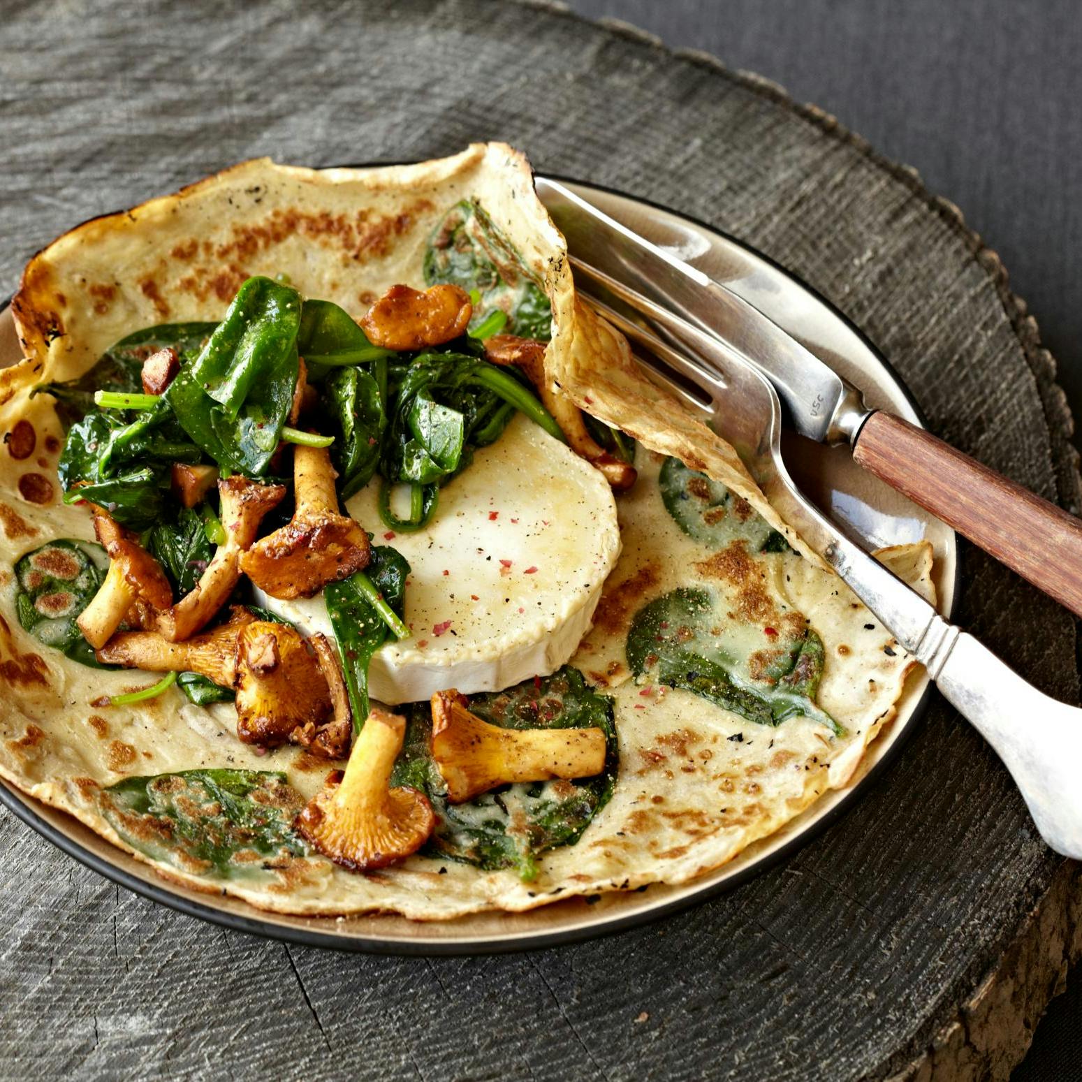 Spinatpandekager med gedeost