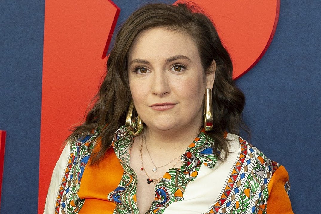 https://imgix.femina.dk/2021-04-07/lenadunham.jpg