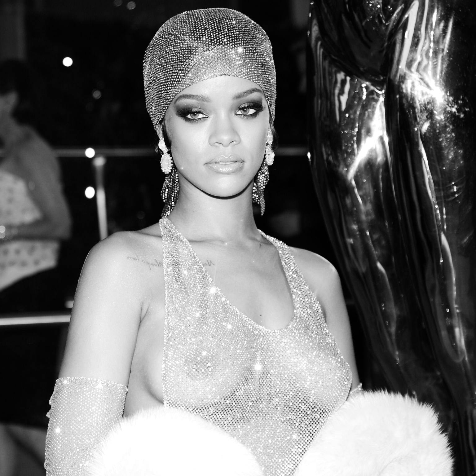 https://imgix.femina.dk/2021-04-15/rihanna.png