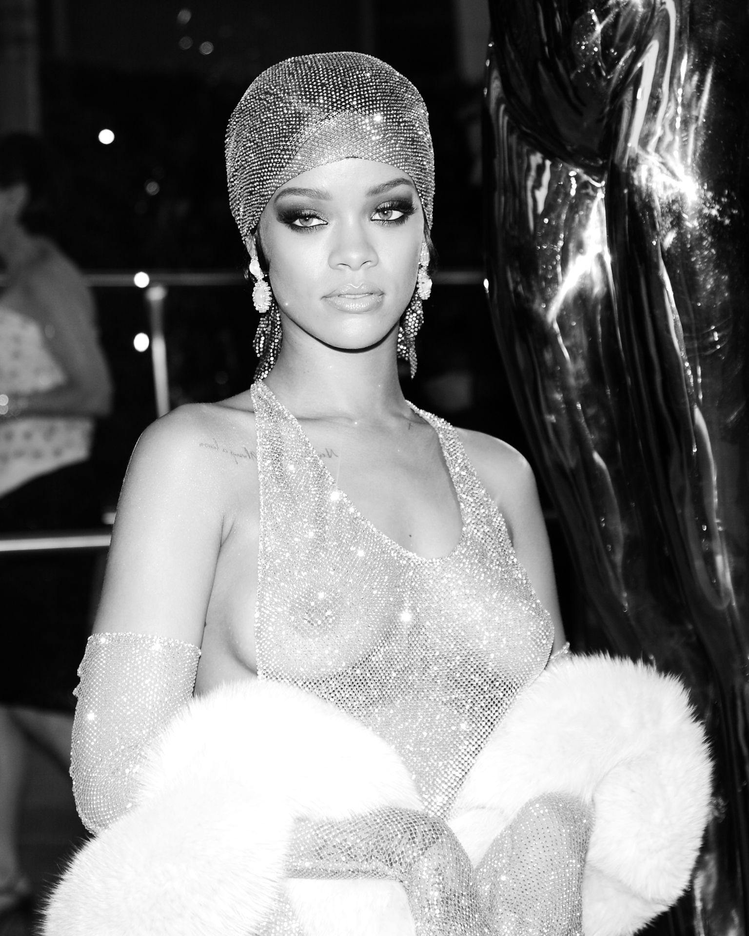 https://imgix.femina.dk/2021-04-15/rihanna.png