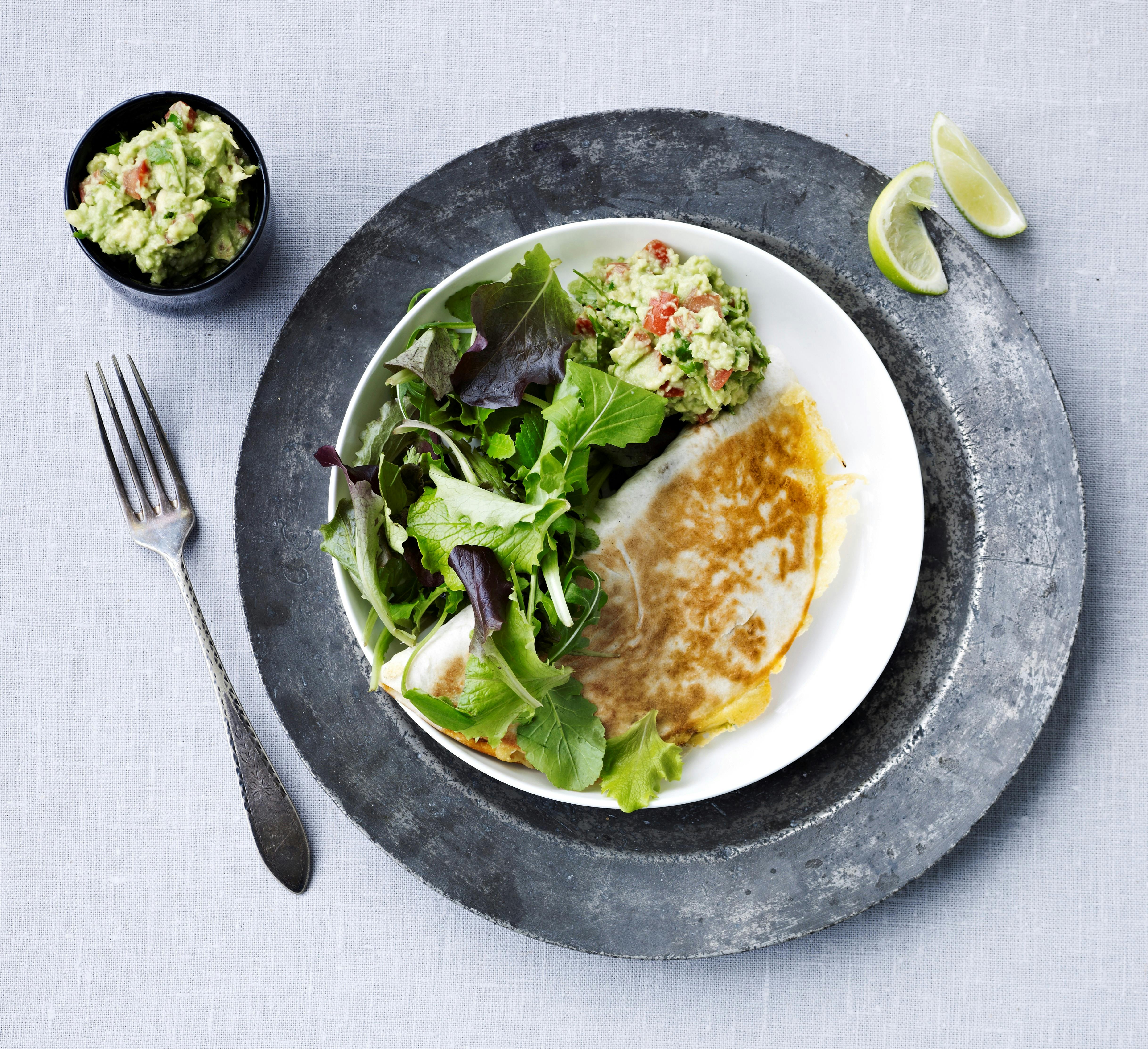 Opskrift på chimichanga med guacamole
