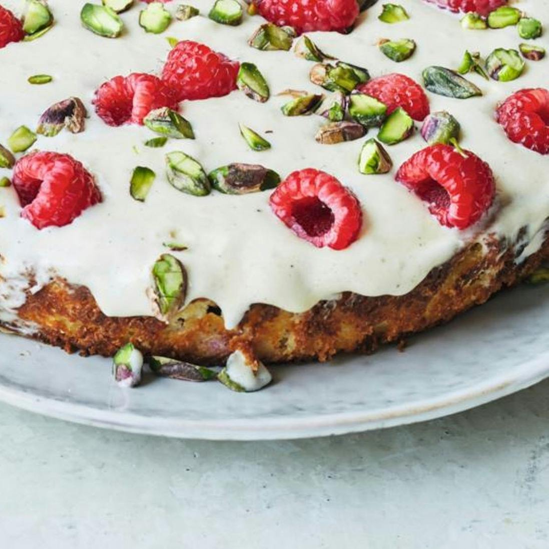 Gâteau Marcel med hvid chokolade og hindbær