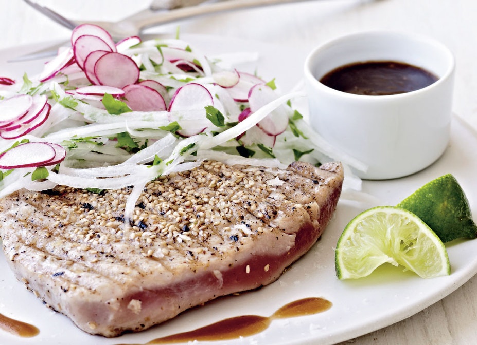 Stegt tun med radisesalat