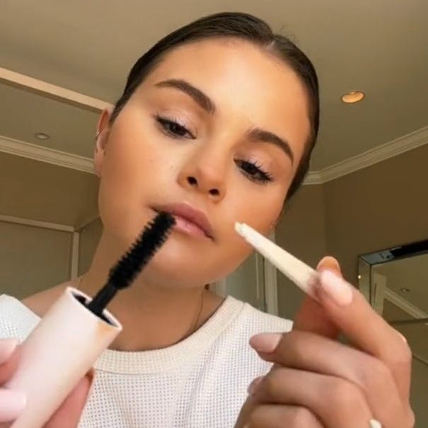 Selena Gomez - mascaratrick