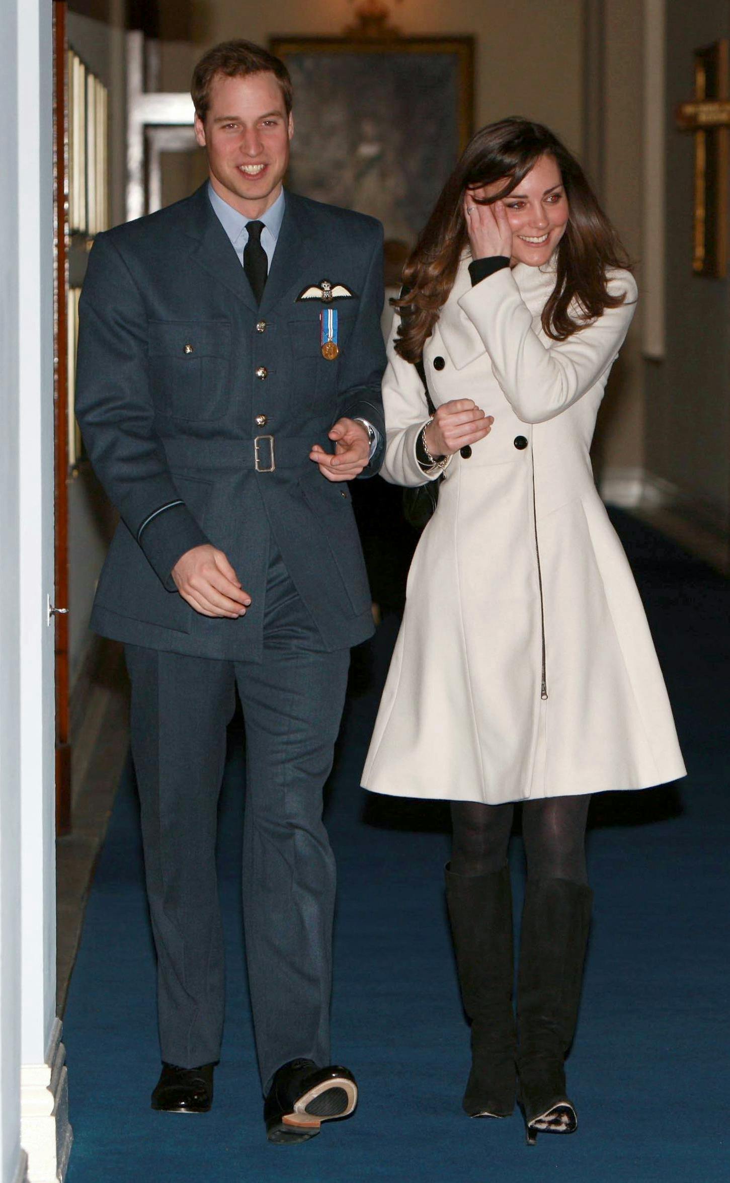 Prins William og Kate Middleton i 2008. Foto: Michael Dunlea/AP/Ritzau Scanpix