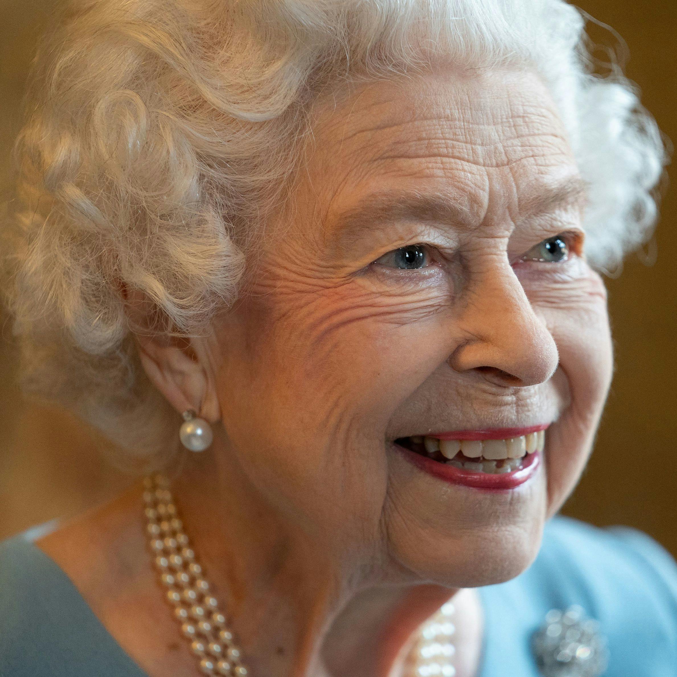 elizabeth II