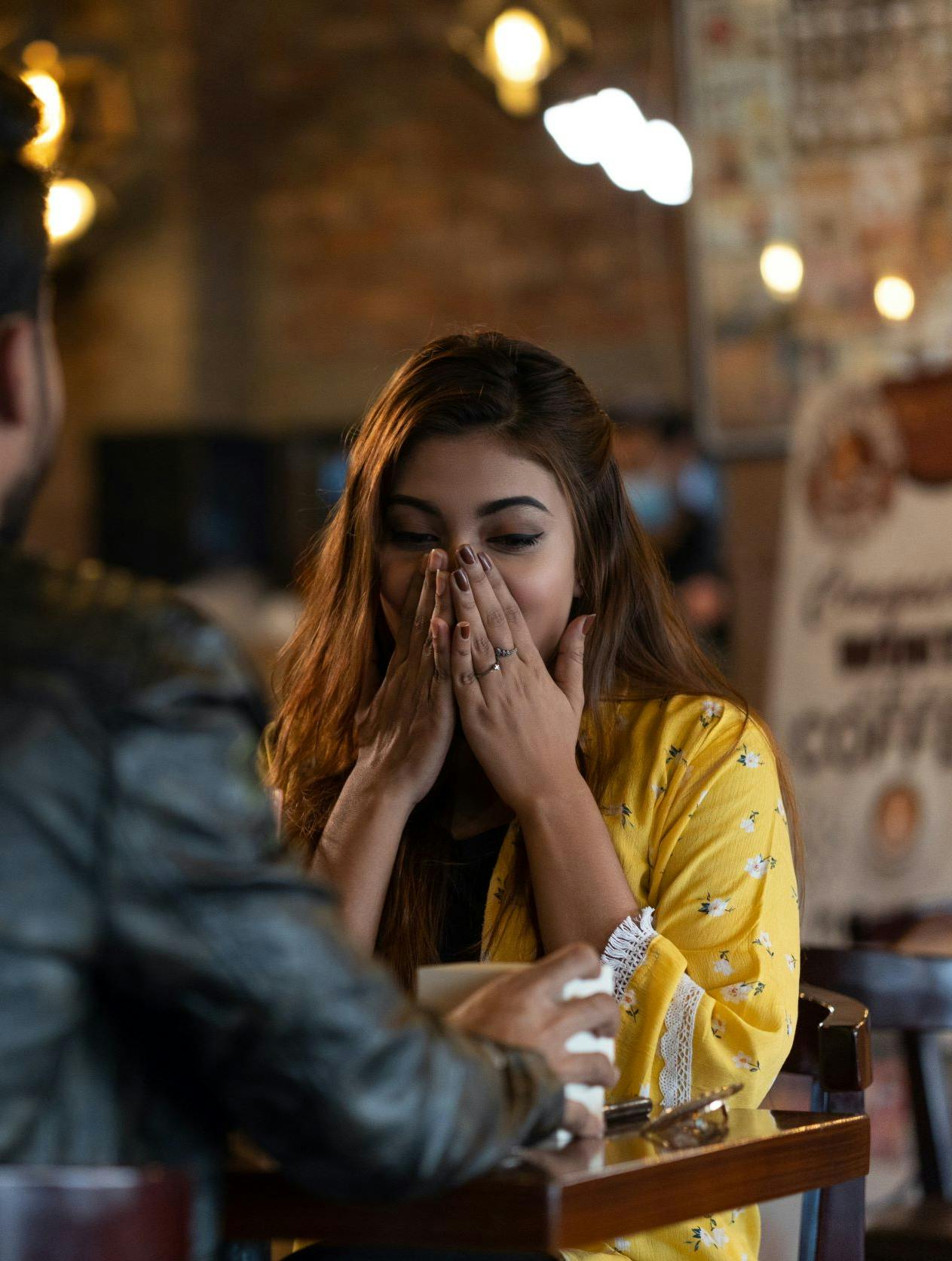 Tinder-fortællinger