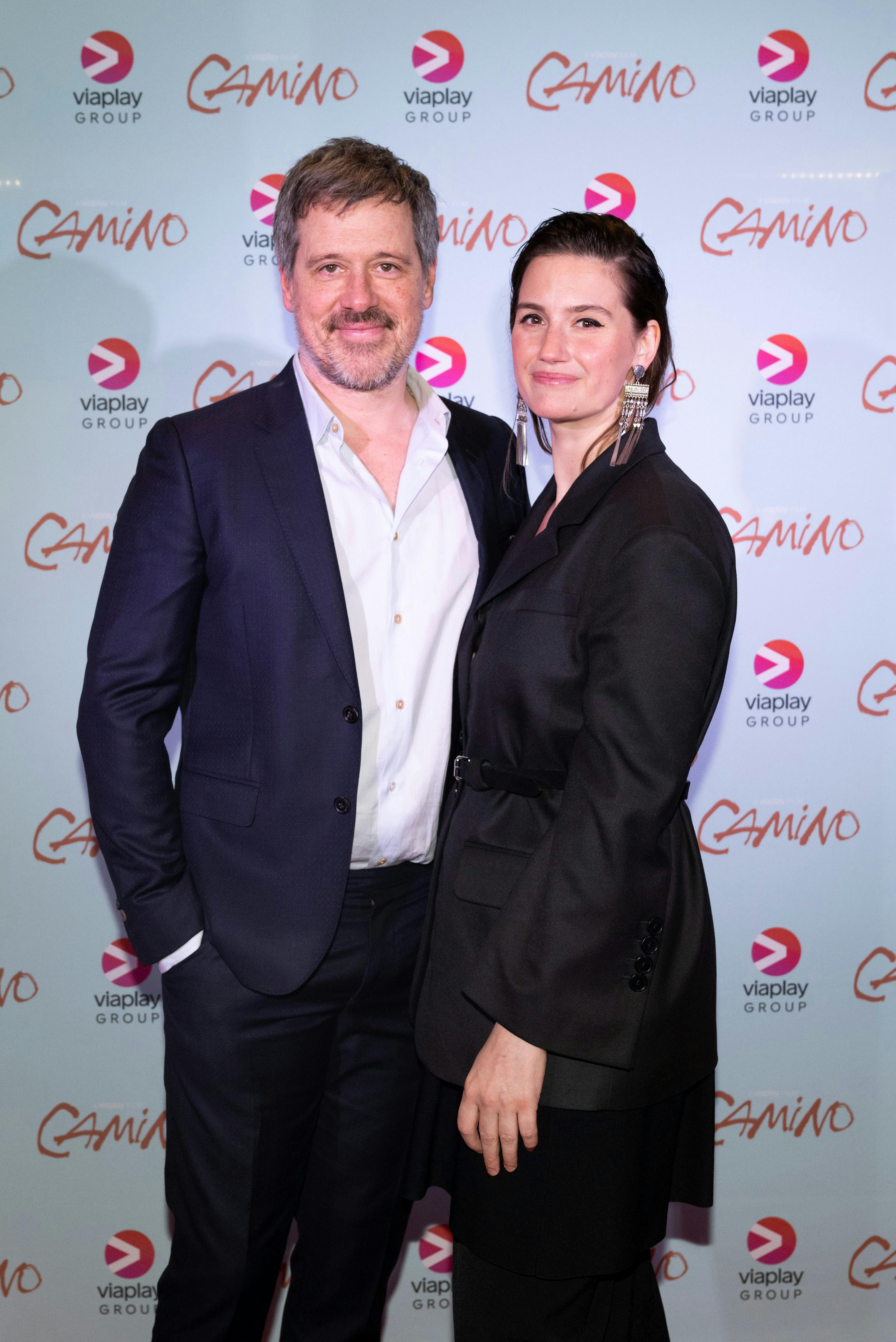 Danica Curcic fejrede premieren på "Camino" sammen med sin mand, Darren Pettie.