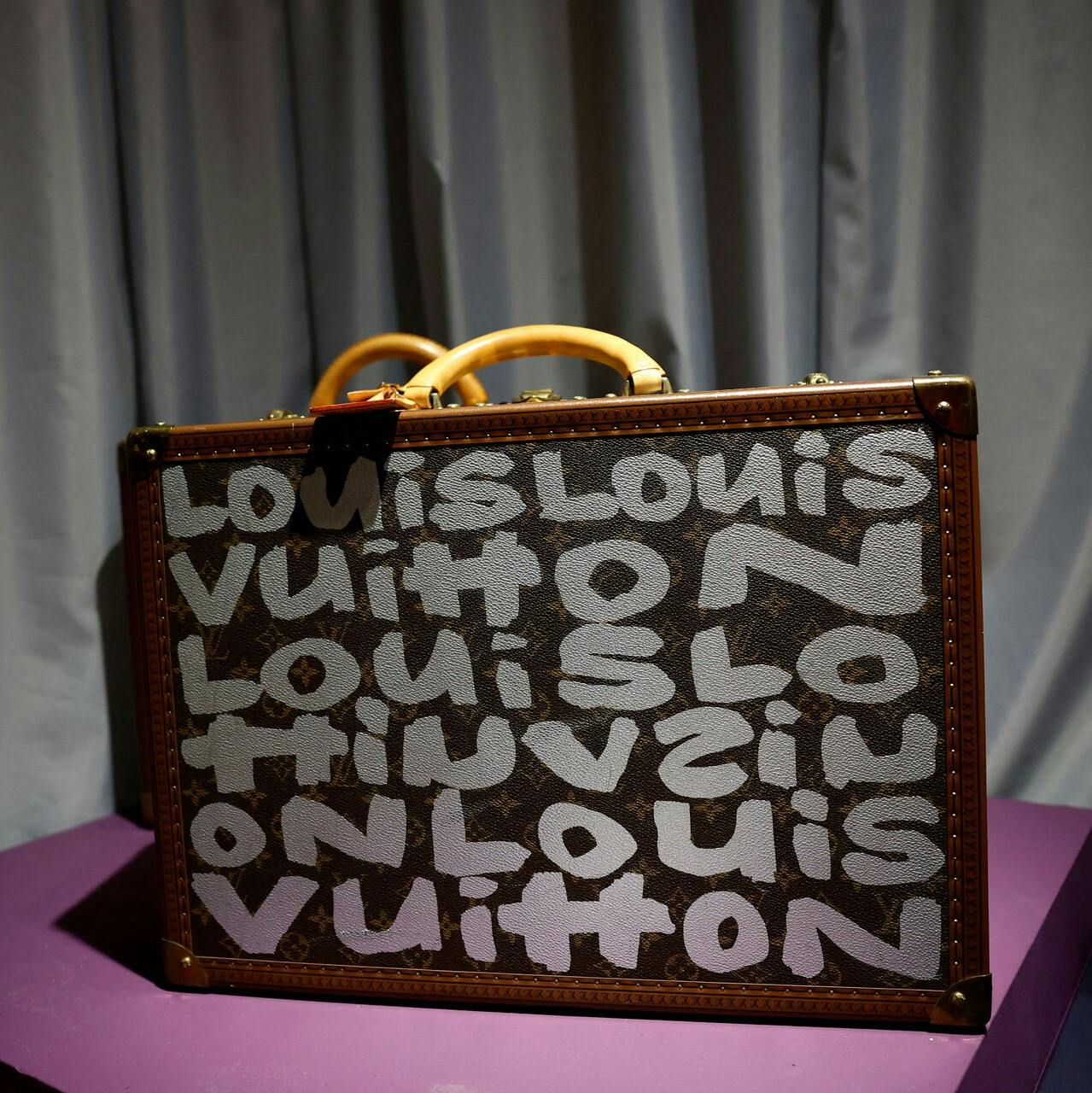 Louis_Vuitton