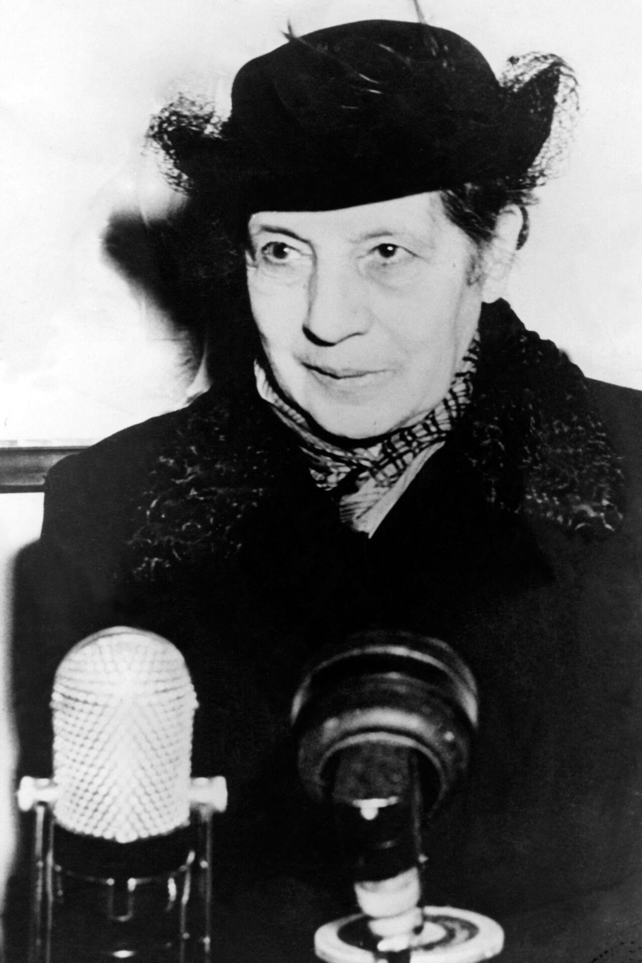 Undated portrait of Austrian born, later Swedish physicist Lise Meitner (1878-1968) who studied radioactivity and nuclear physics, and was part of the team that discovered nuclear fission, for which her colleague Otto Hahn was awarded the 1944 Nobel Prize in Chemistry. AFP