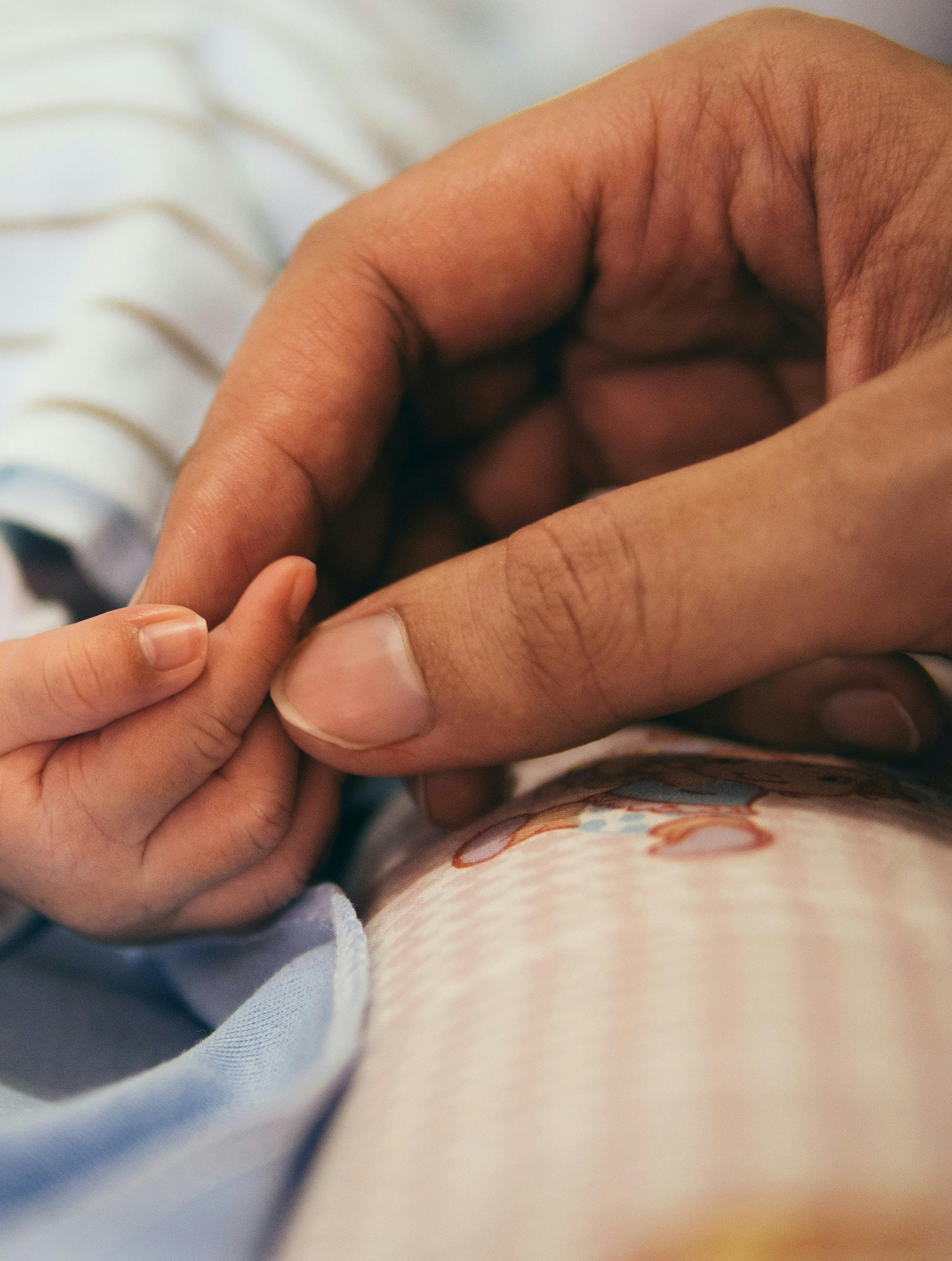 Unsplash baby og mor