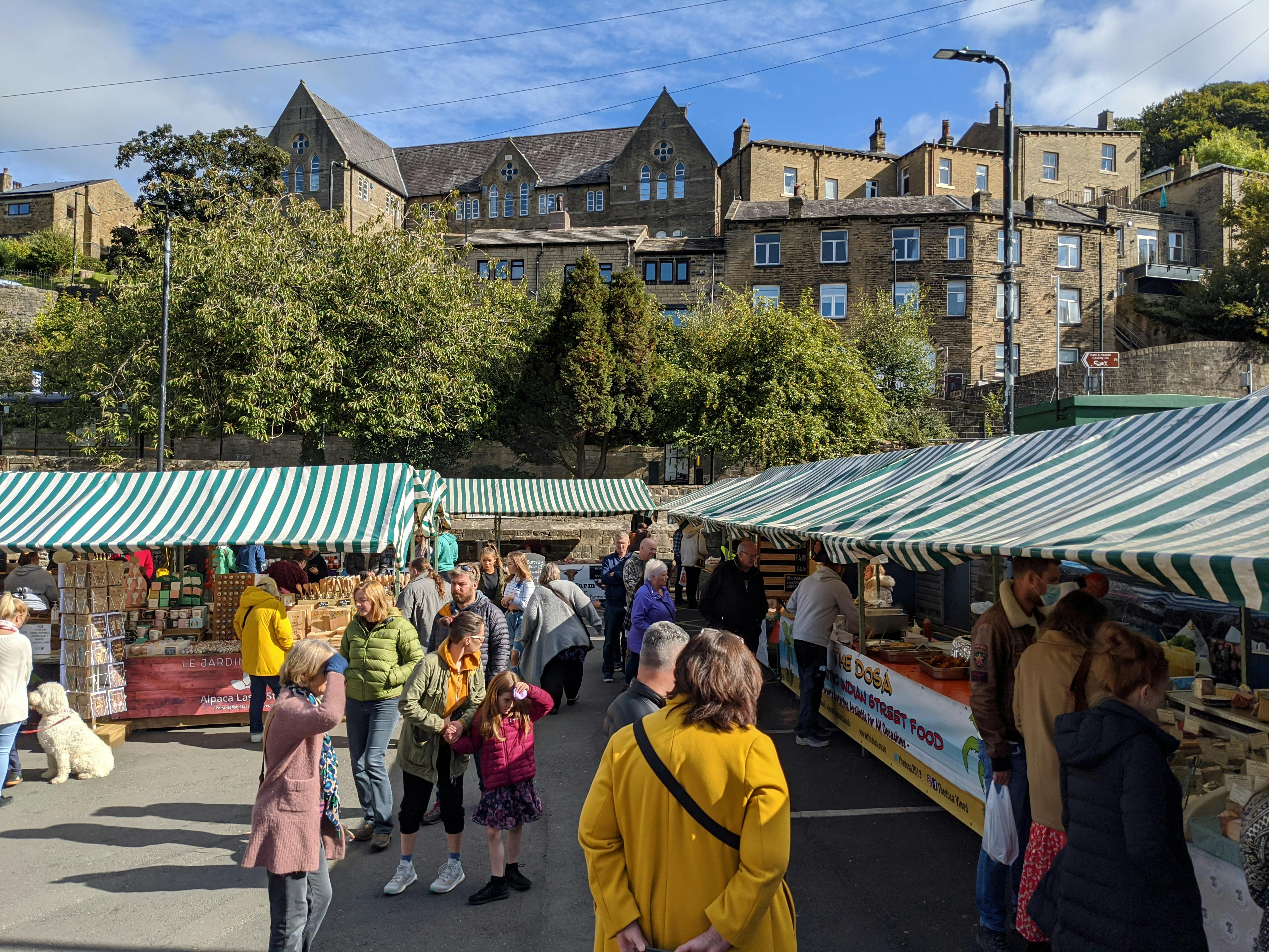 Farmers Market I Edingburgh, hvor man kan købe lokale lækkerier.