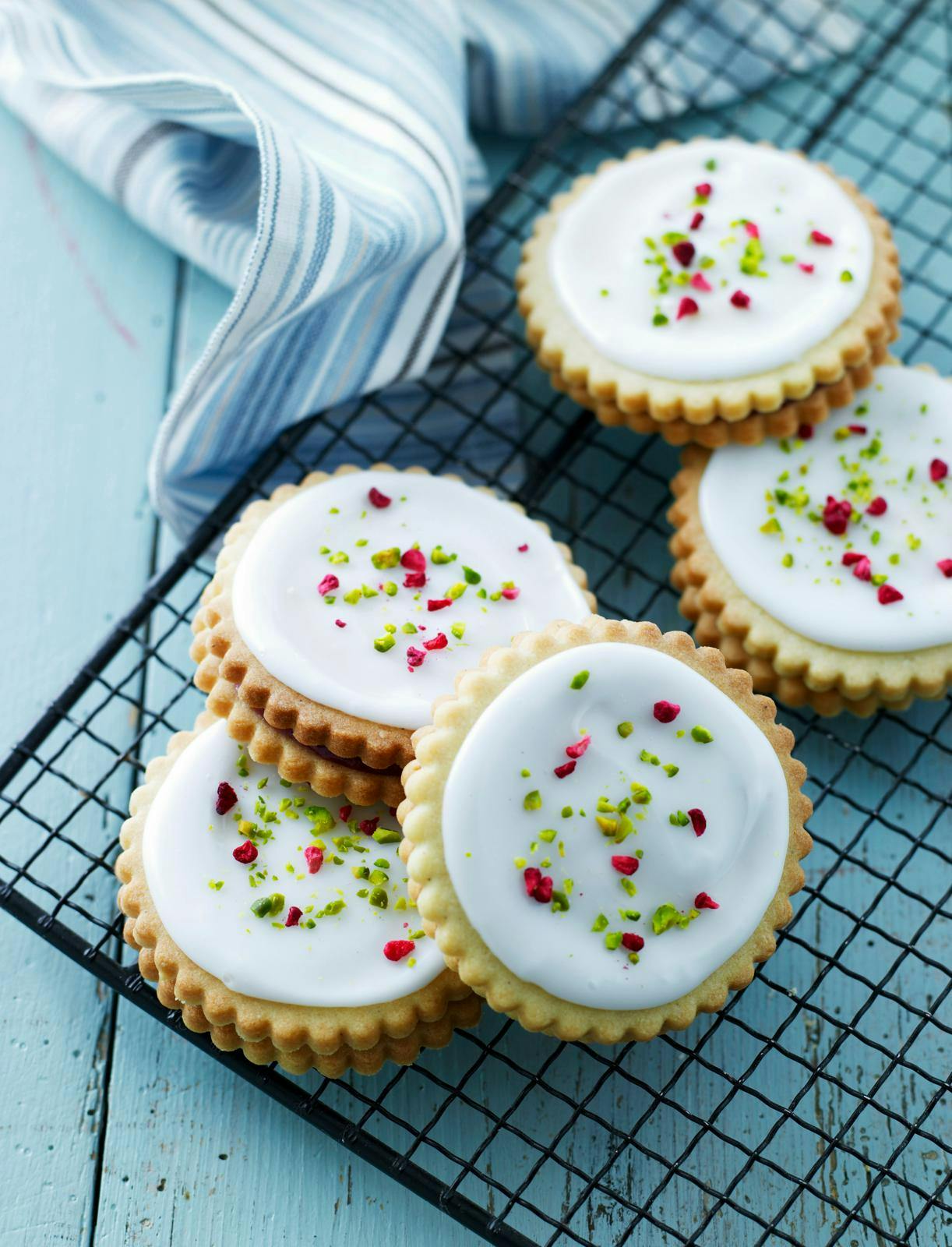 Søde, runde hindbærsnitter