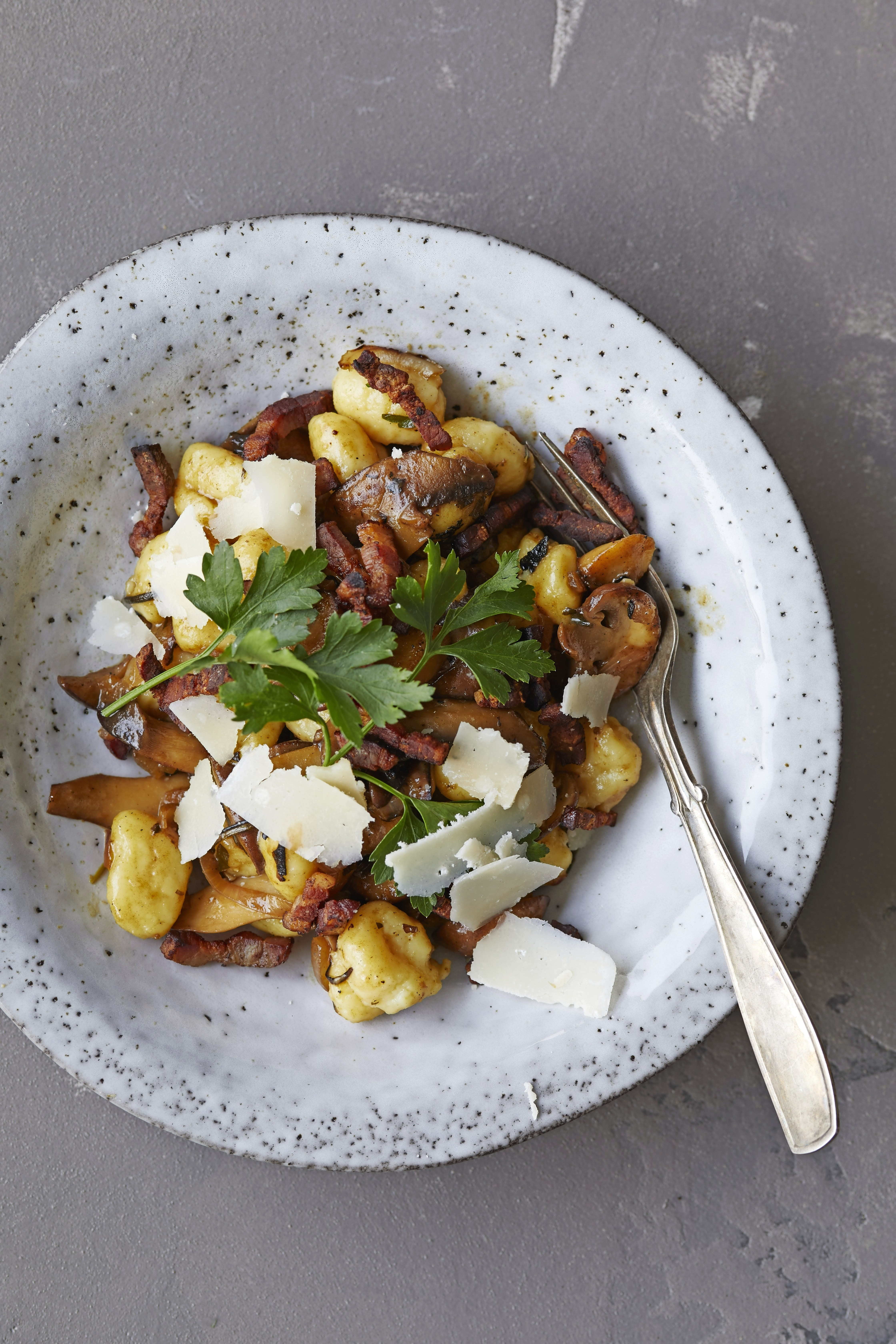 Gnocchi kan købes i velassorterede supermarkeder og er et godt alternativ til pasta.