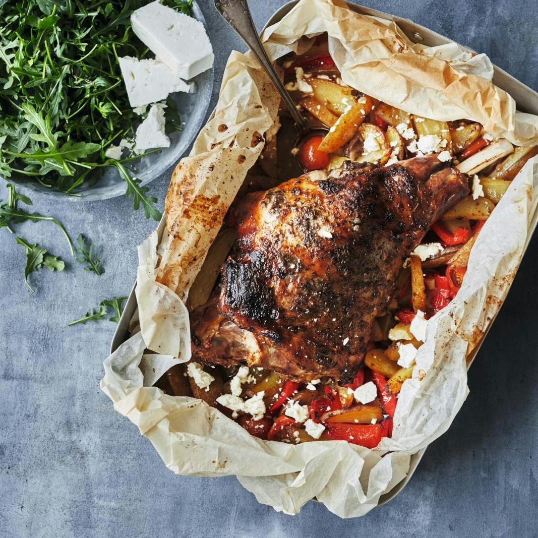 Lækker lamme-kleftiko i bradepande