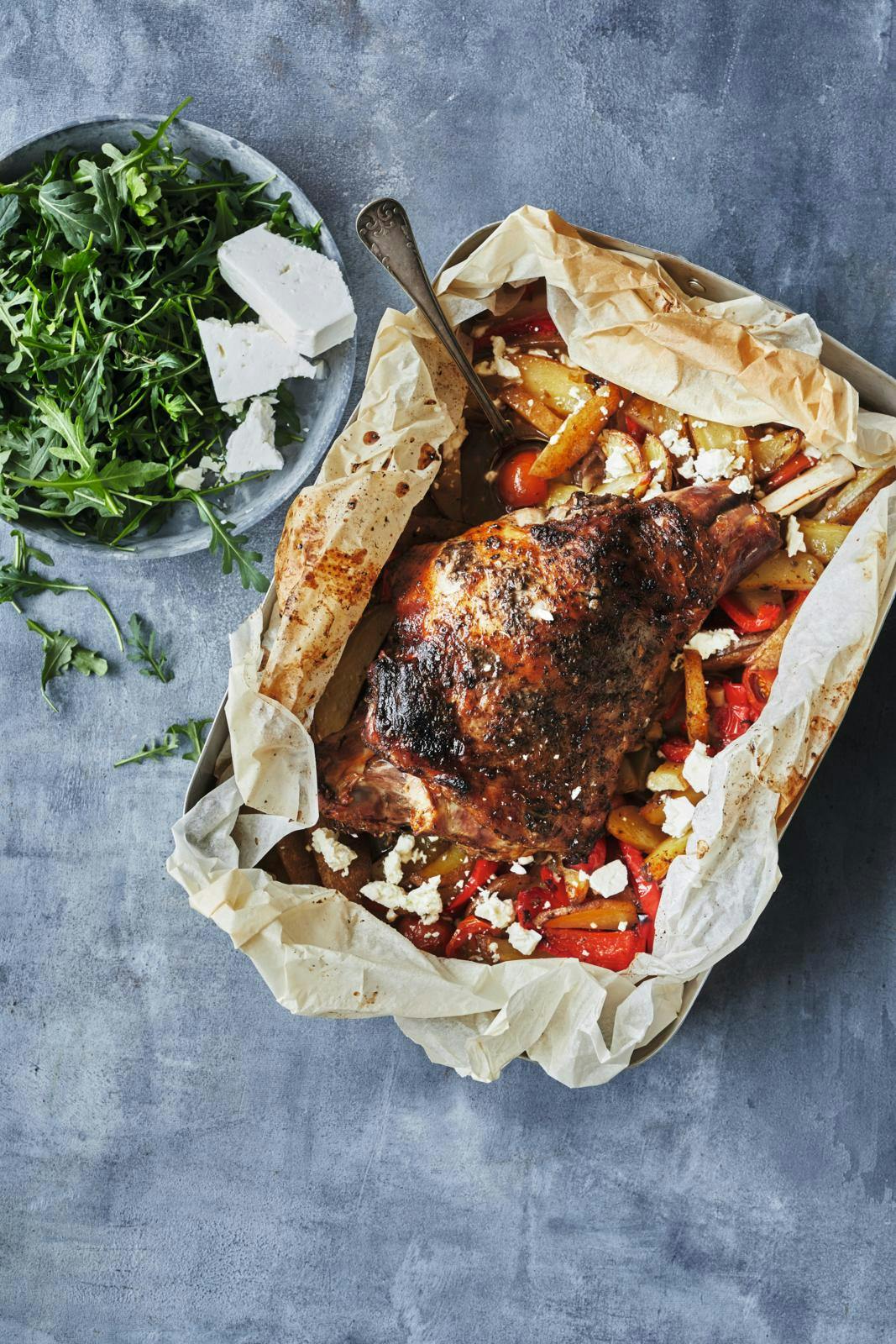 Lækker lamme-kleftiko i bradepande