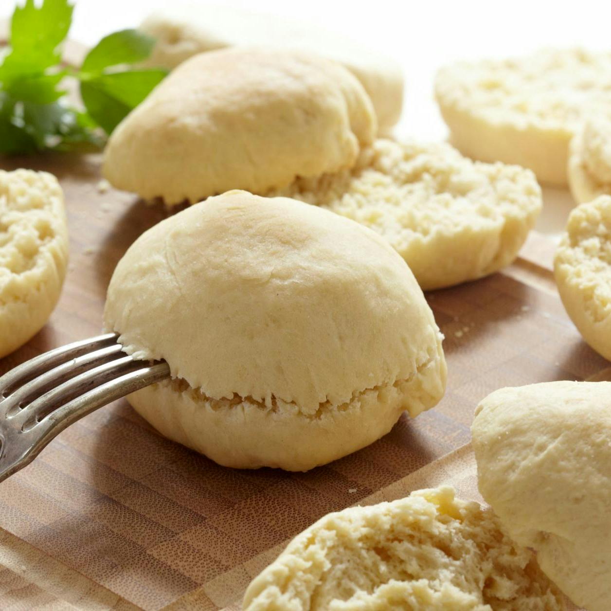 Tvebakker på skærebræt