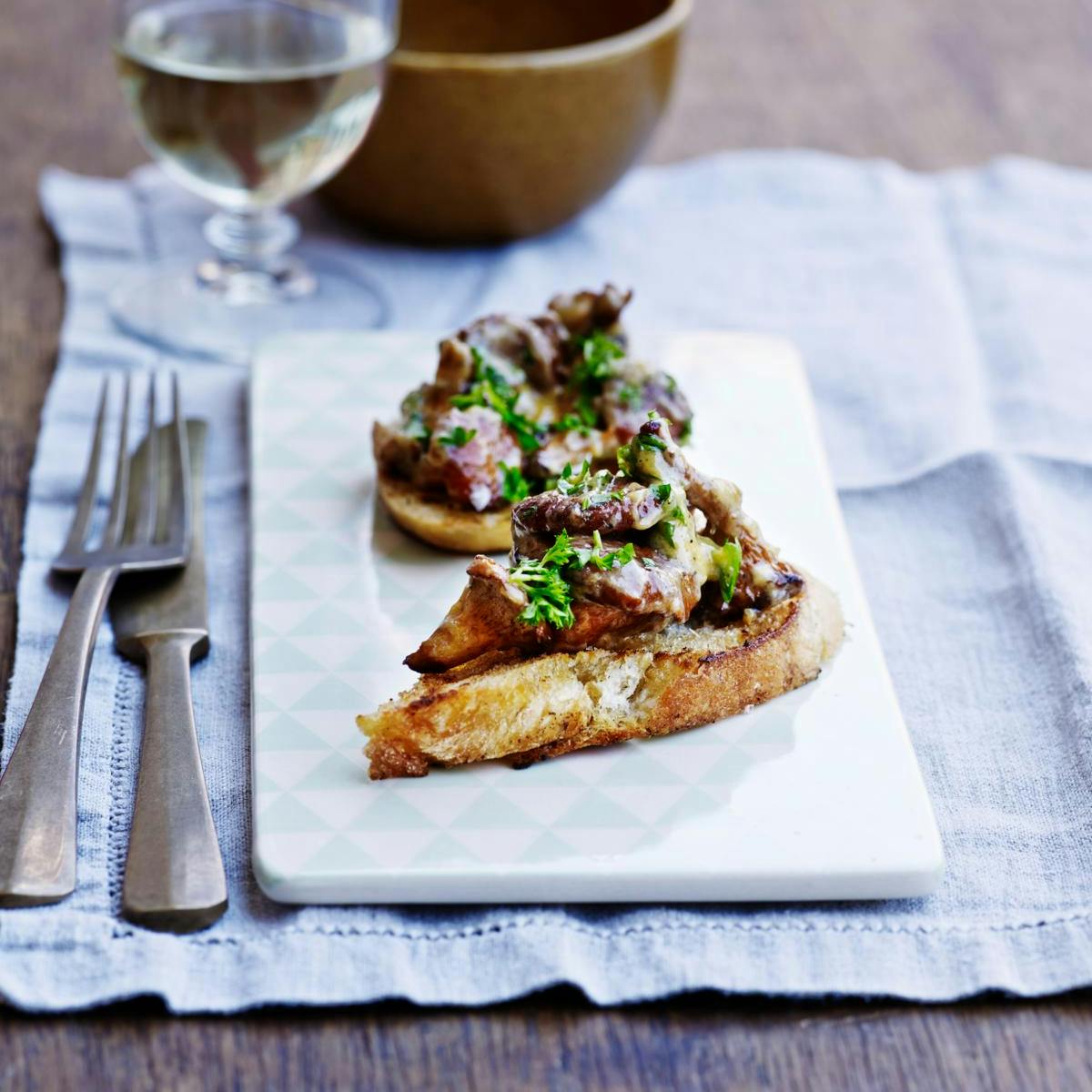 Bruschetta med smørristede kantareller