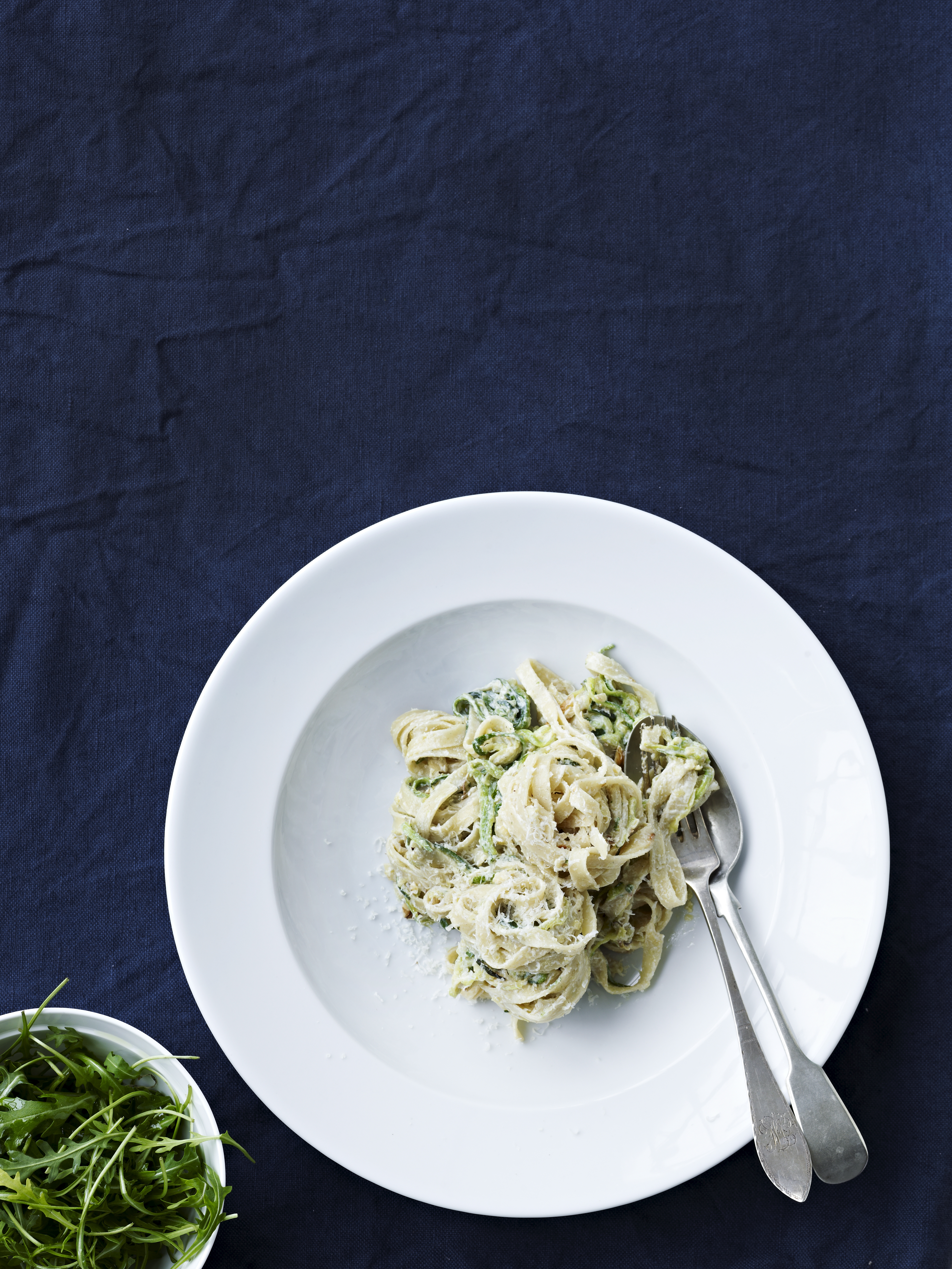 Pasta med squash og ricotta