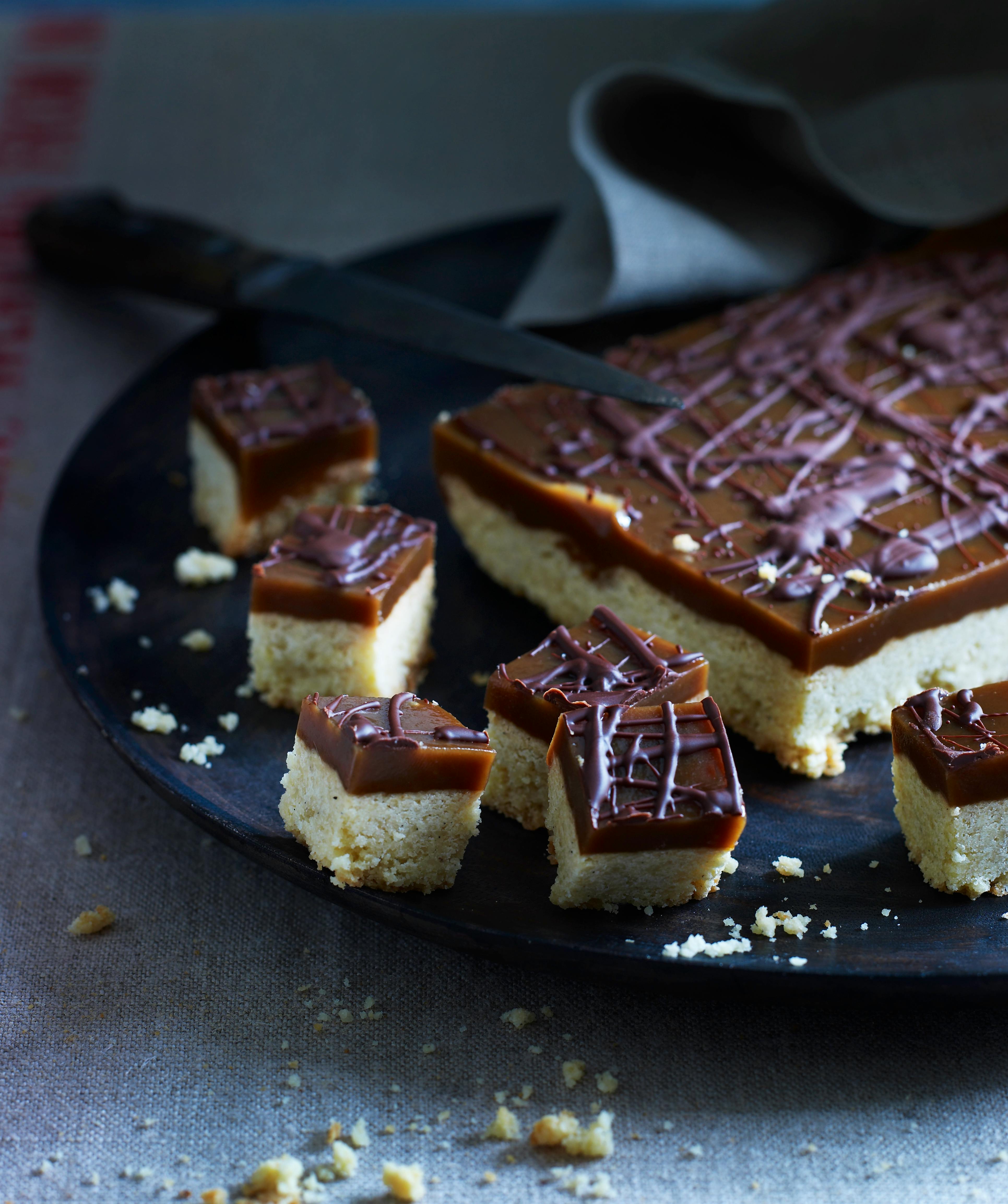 Julekage med karamel, vanilje og kanel