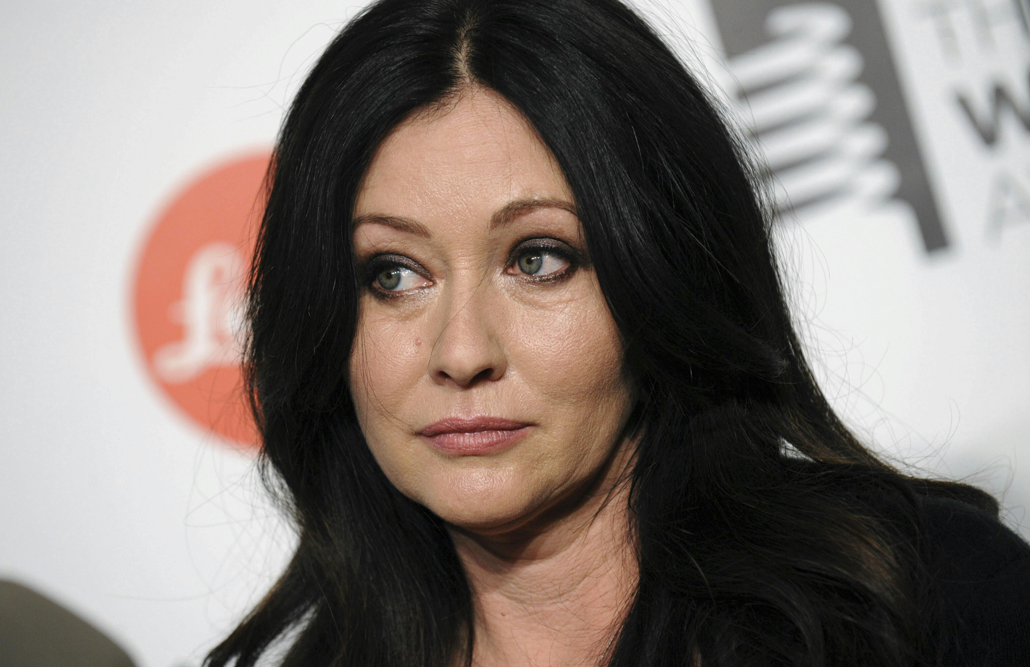 Photo by: Dennis Van Tine/STAR MAX/IPx 2020 2/4/20 Shannen Doherty reveals she has Stage 4 Cancer Diagnosis. STAR MAX File Photo: 5/19/14 Shannen Doherty at The 18th Annual Webby Awards. (NYC)