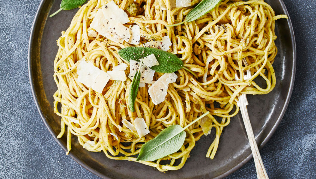 Salvie-valnødde-pesto