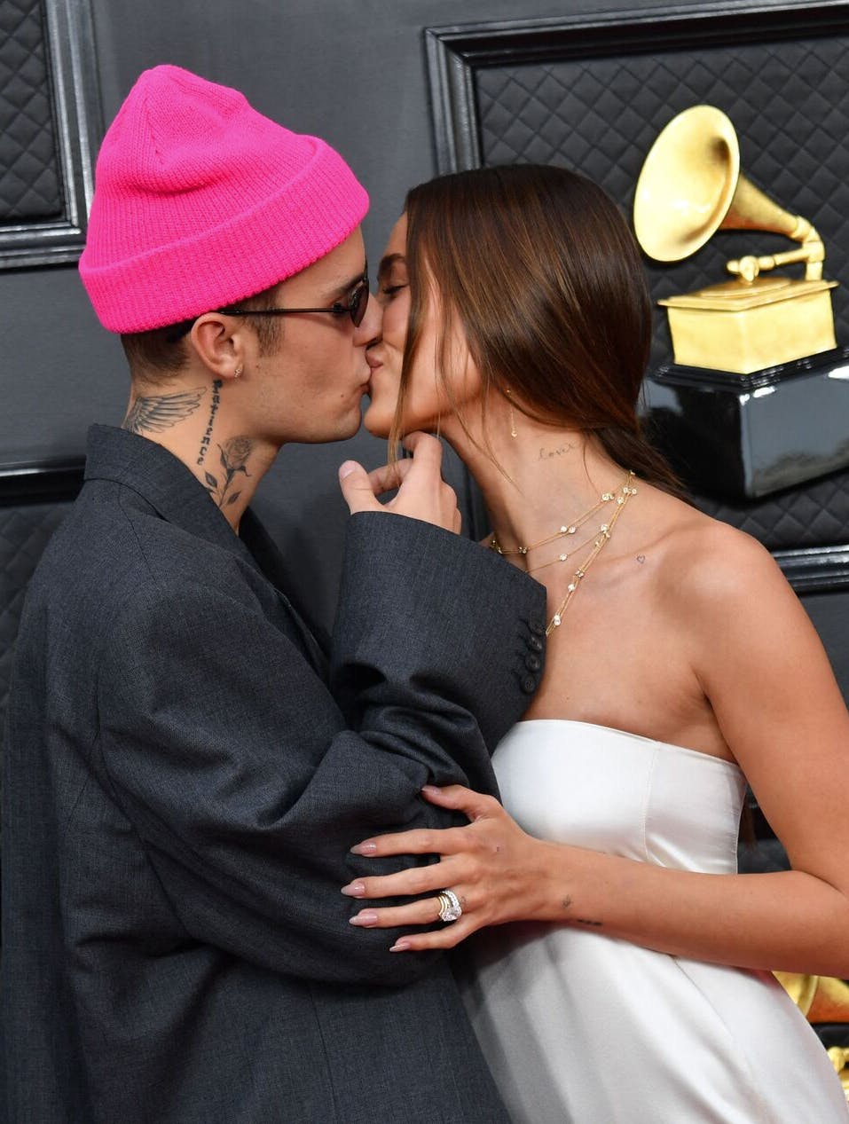 Hailey_Bieber_Justin_Bieber