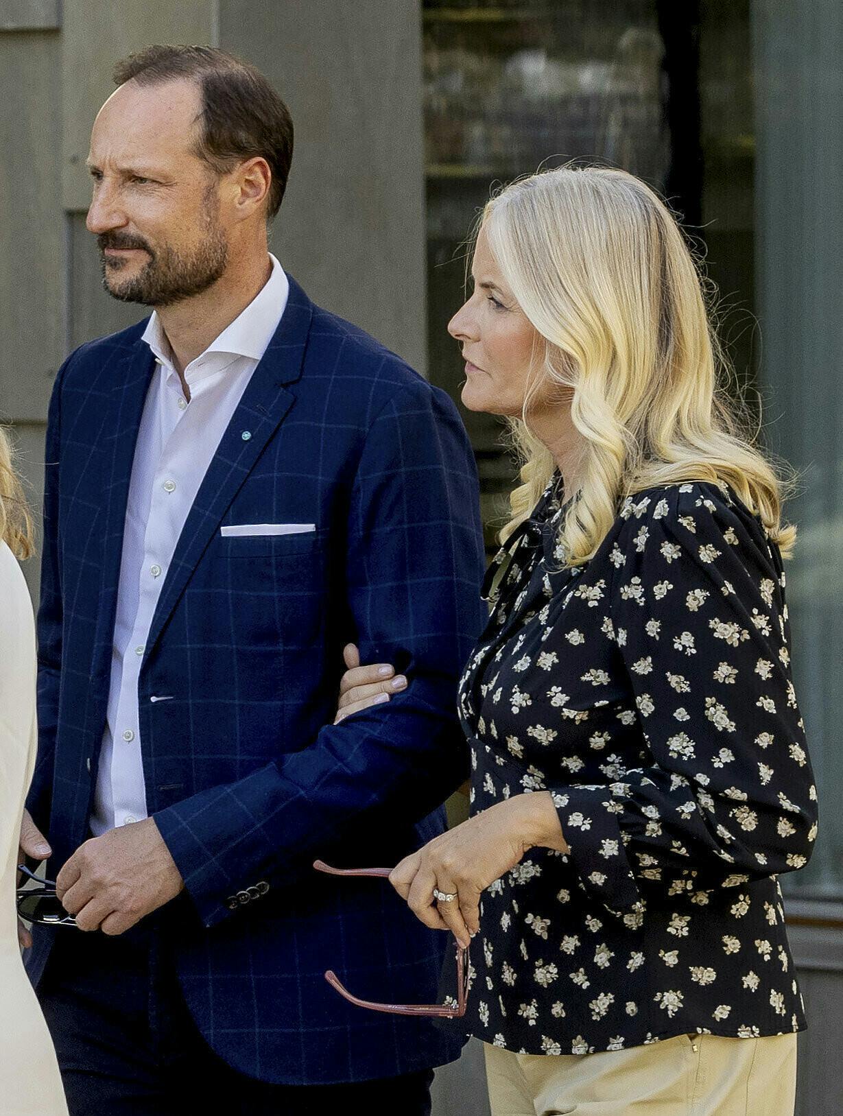 Kronprins Haakon udtaler sig om voldssigtelse mod Marius