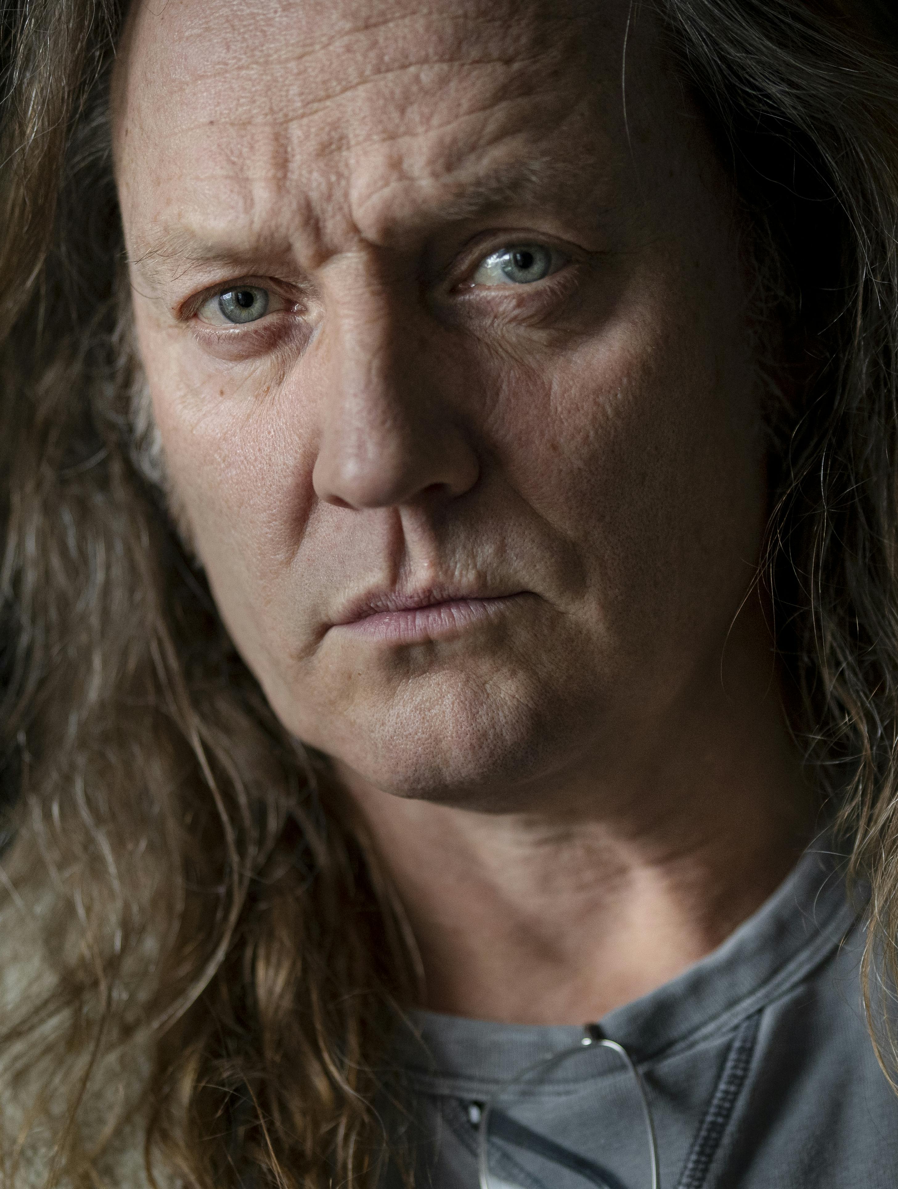 Forsanger og guitarist Jesper Binzer.