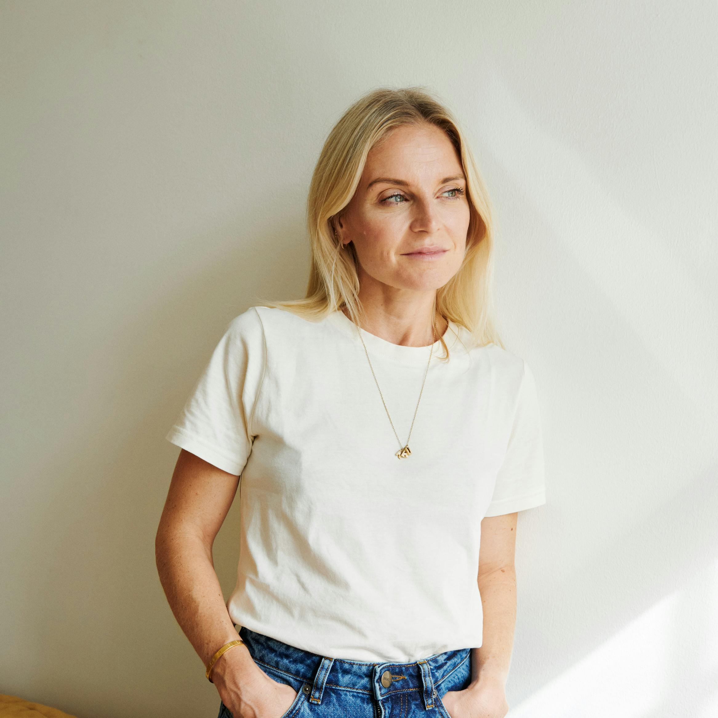 https://imgix.femina.dk/2024-10-08/Marianne_Portraet_230596.jpg