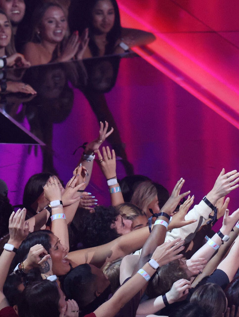 Taylor Swift greets members of the audience