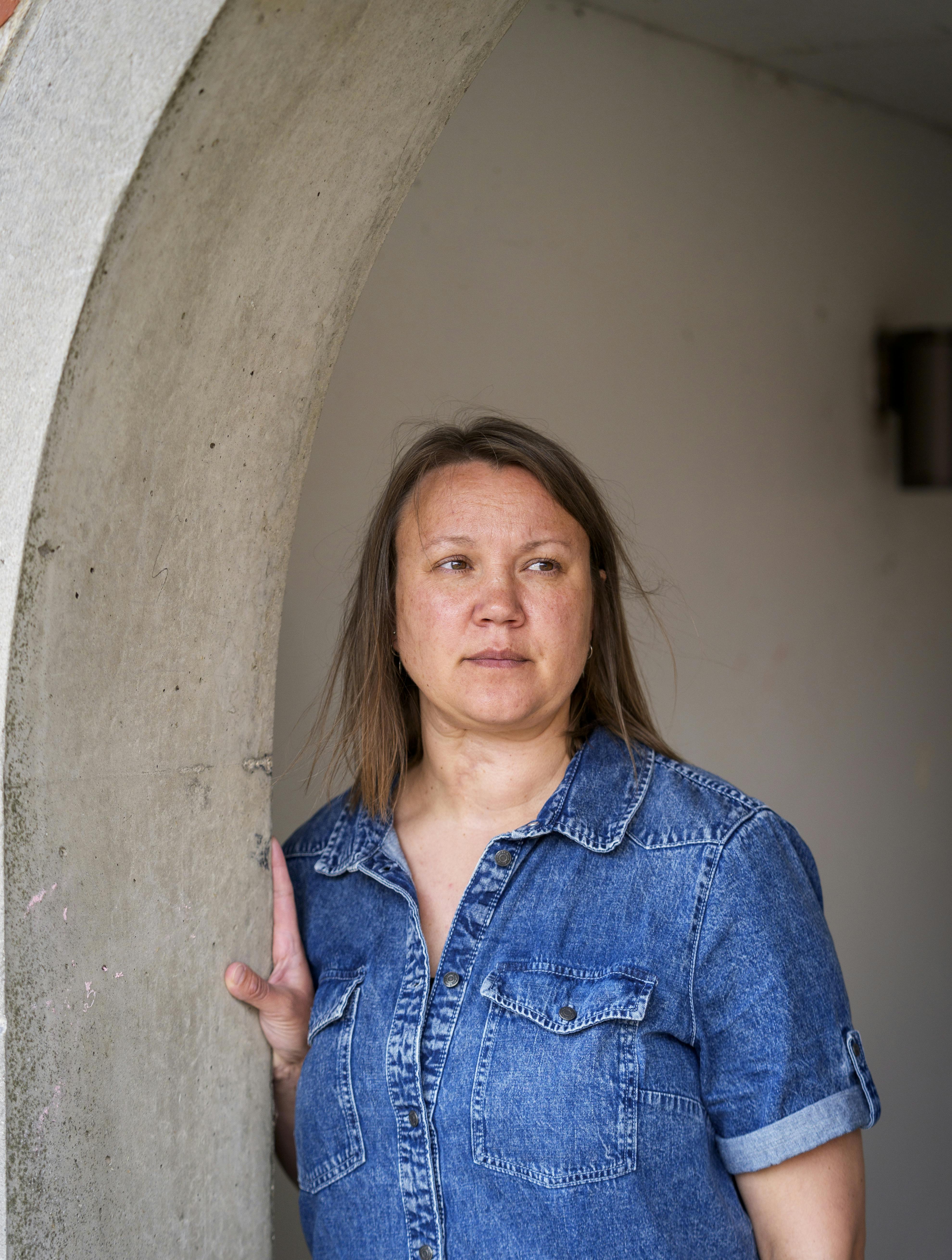 Monica blev misbrugt af sin far