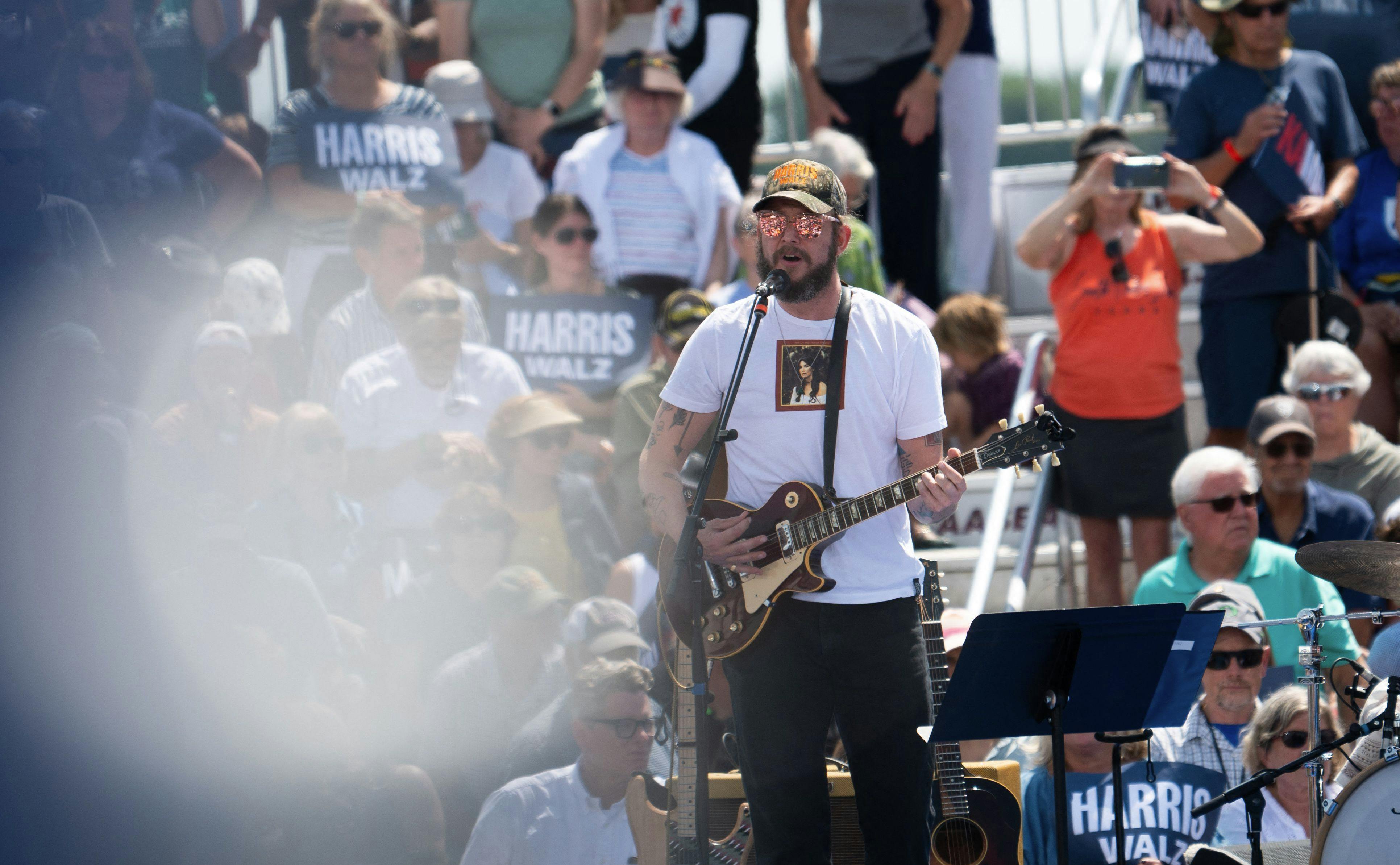 EAU CLAIRE, WISCONSIN - AUGUST 7: The band Bon Iver performs during a campaign rally for Democratic presidential candidate, U.S. Vice President Kamala Harris and Democratic vice presidential candidate Minnesota Gov. Tim Walz on August 7, 2024 in Eau Claire, Wisconsin. Harris announced yesterday that Walz would join her campaign as her running mate. Stephen Maturen/Getty Images/AFP (Photo by Stephen Maturen / GETTY IMAGES NORTH AMERICA / Getty Images via AFP)