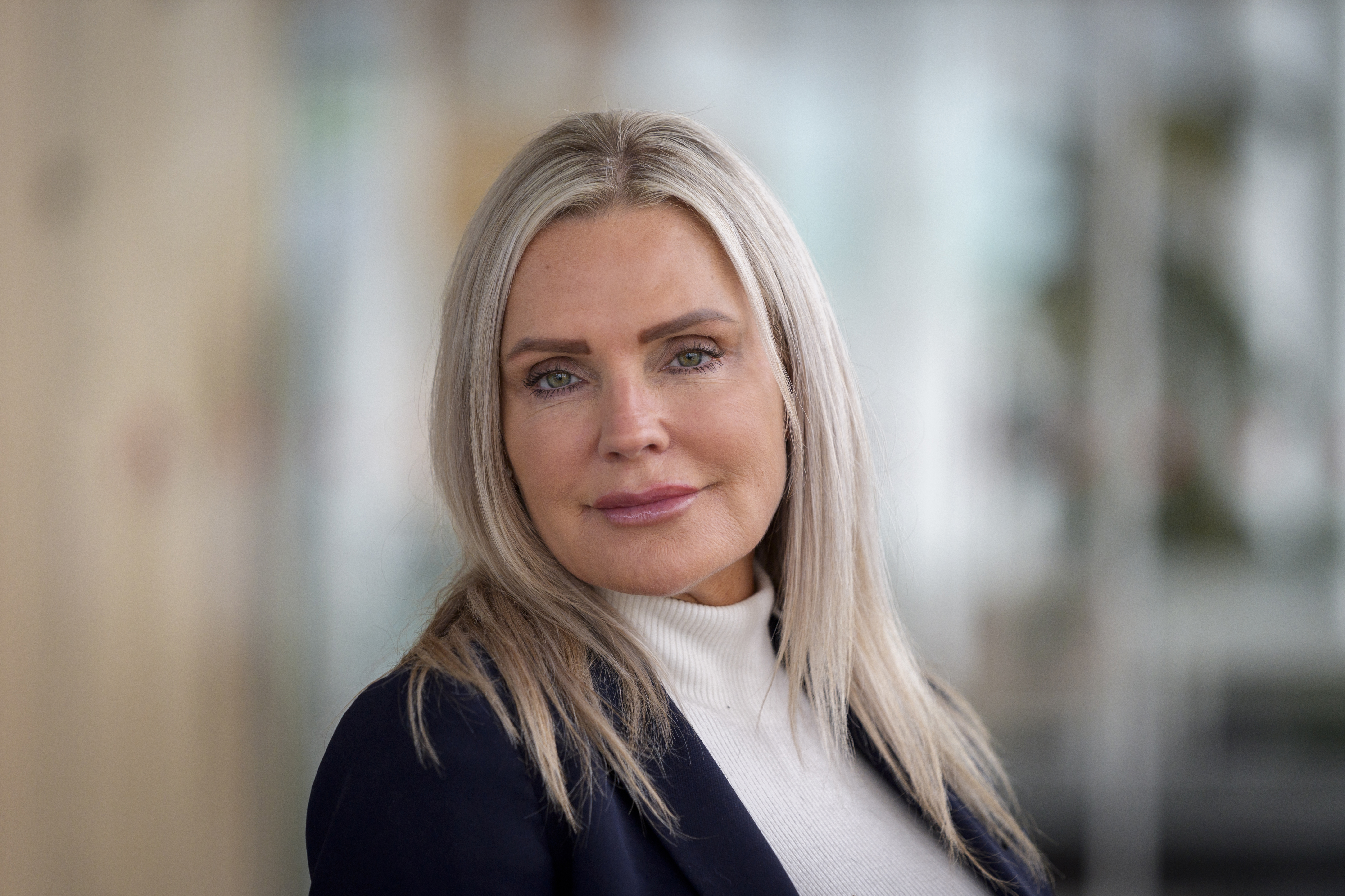 Janni Ree lykønsker Karsten med kærligheden, men... | Femina