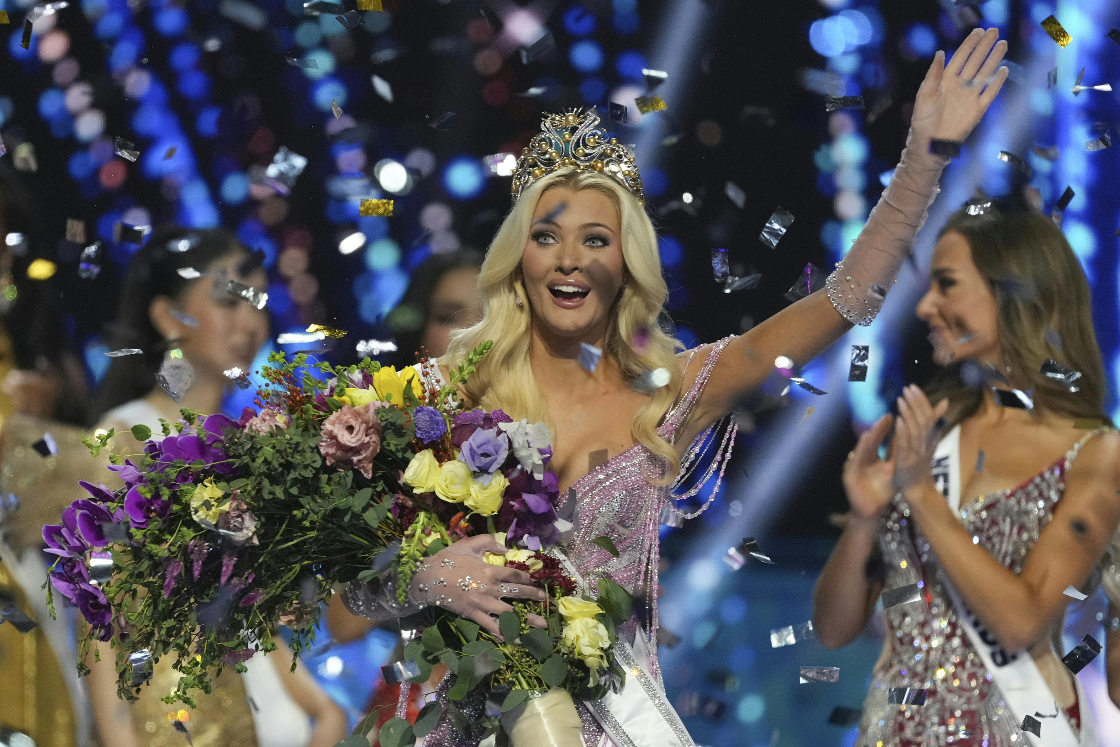 Miss Denmark Victoria Kjær Theilvig waves after winning the 73rd Miss Universe Beauty Pageant in Mexico City, Saturday, Nov. 16, 2024. (AP Photo/Fernando Llano)