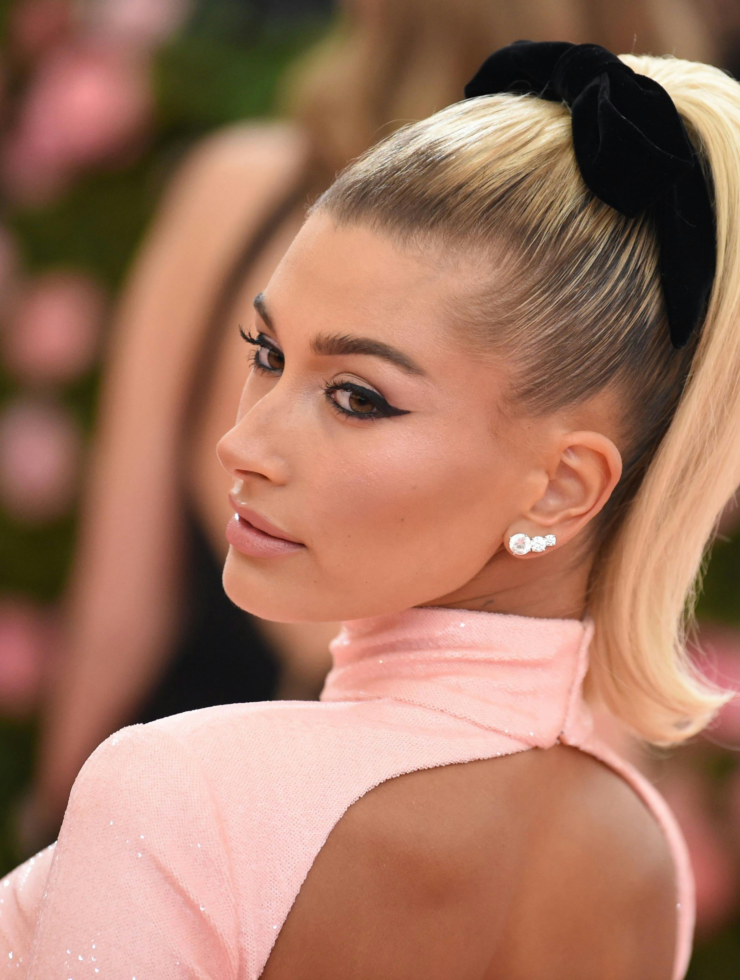 Hailey Bieber