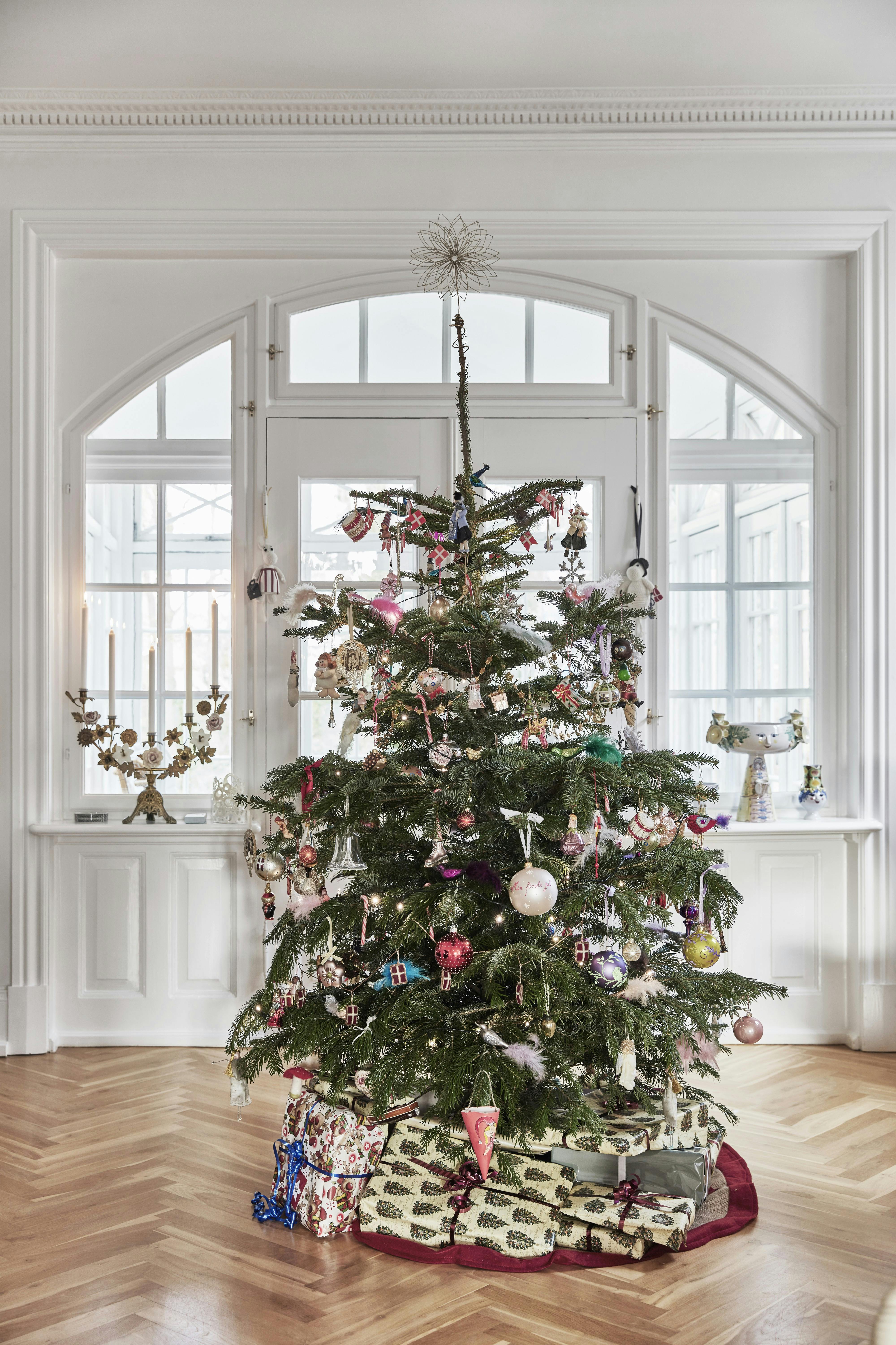 https://imgix.femina.dk/2024-11-28/Camilla-Paustian-Christmas_017.jpg