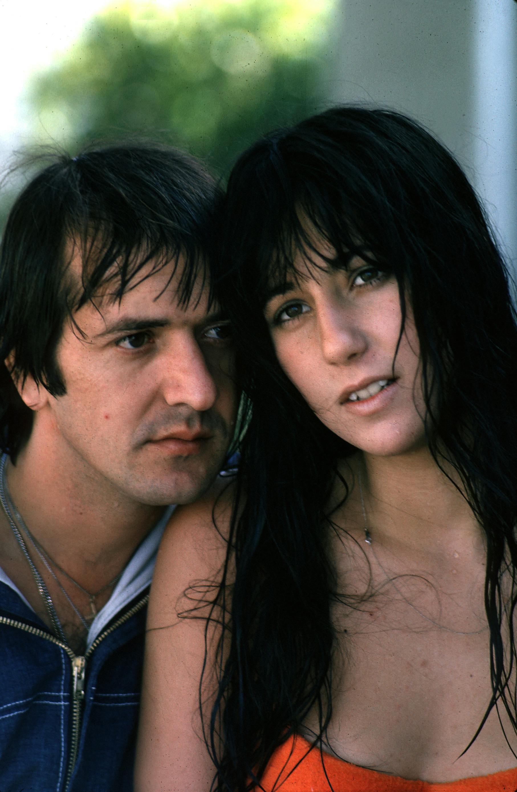 967-121 CHER & SONNY BONO1965 © 1978 GUNTHER / MPTV (Mega Agency TagID: MEGAM967_149878.jpg) [Photo via Mega Agency]