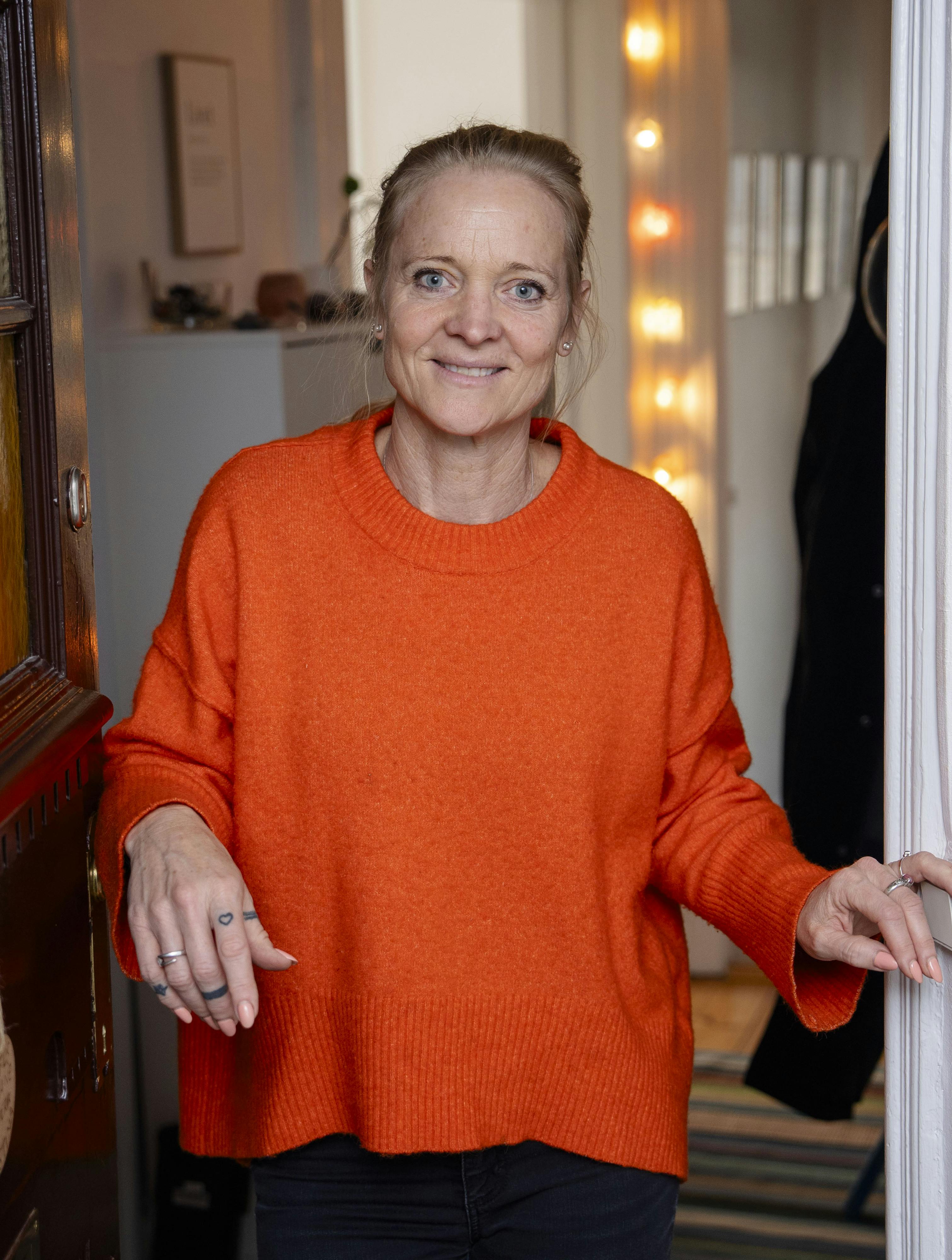 Christina inviterer fremmede til jul