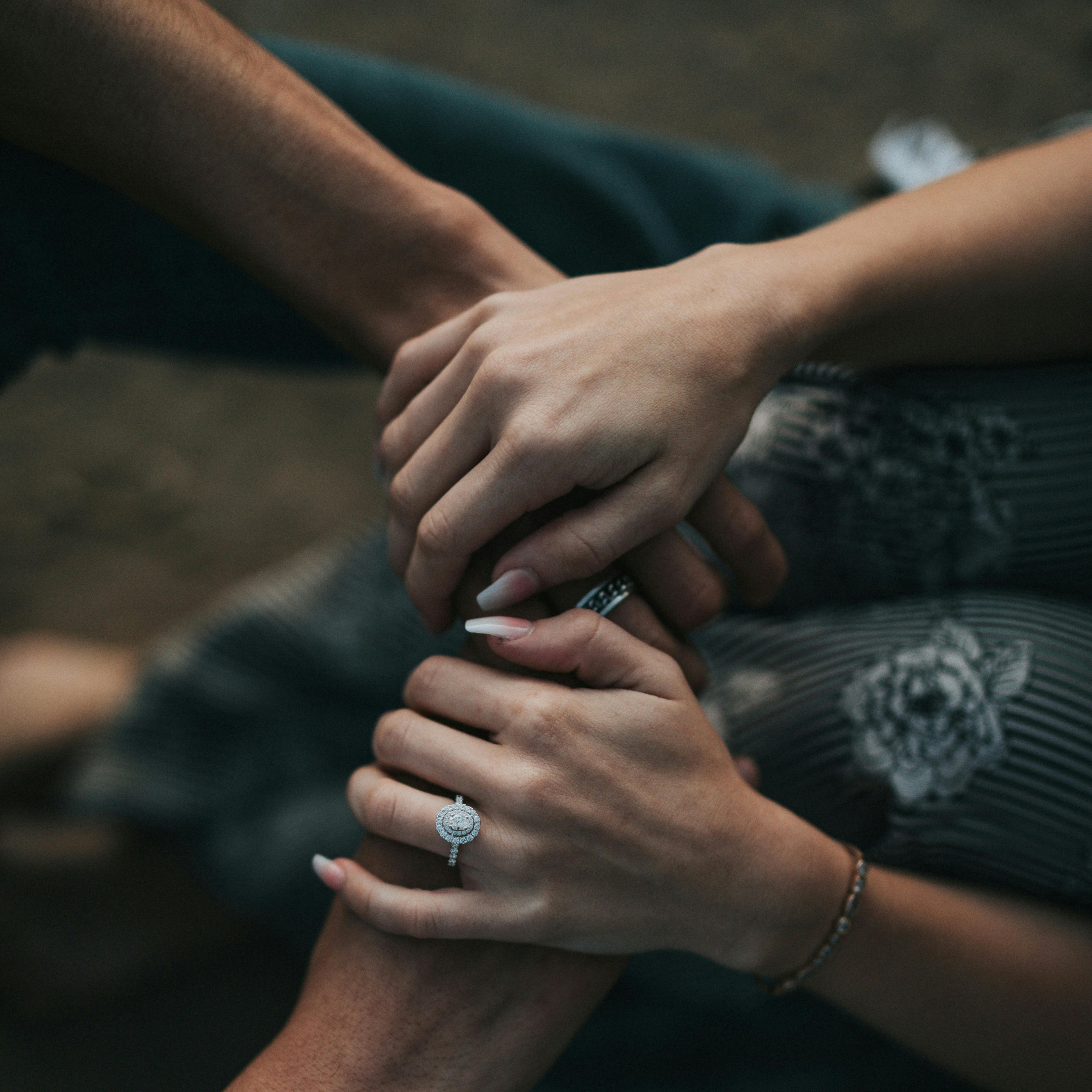https://imgix.femina.dk/2024-12-17/nathan-dumlao-_-prYEEf0v4-unsplash.jpg