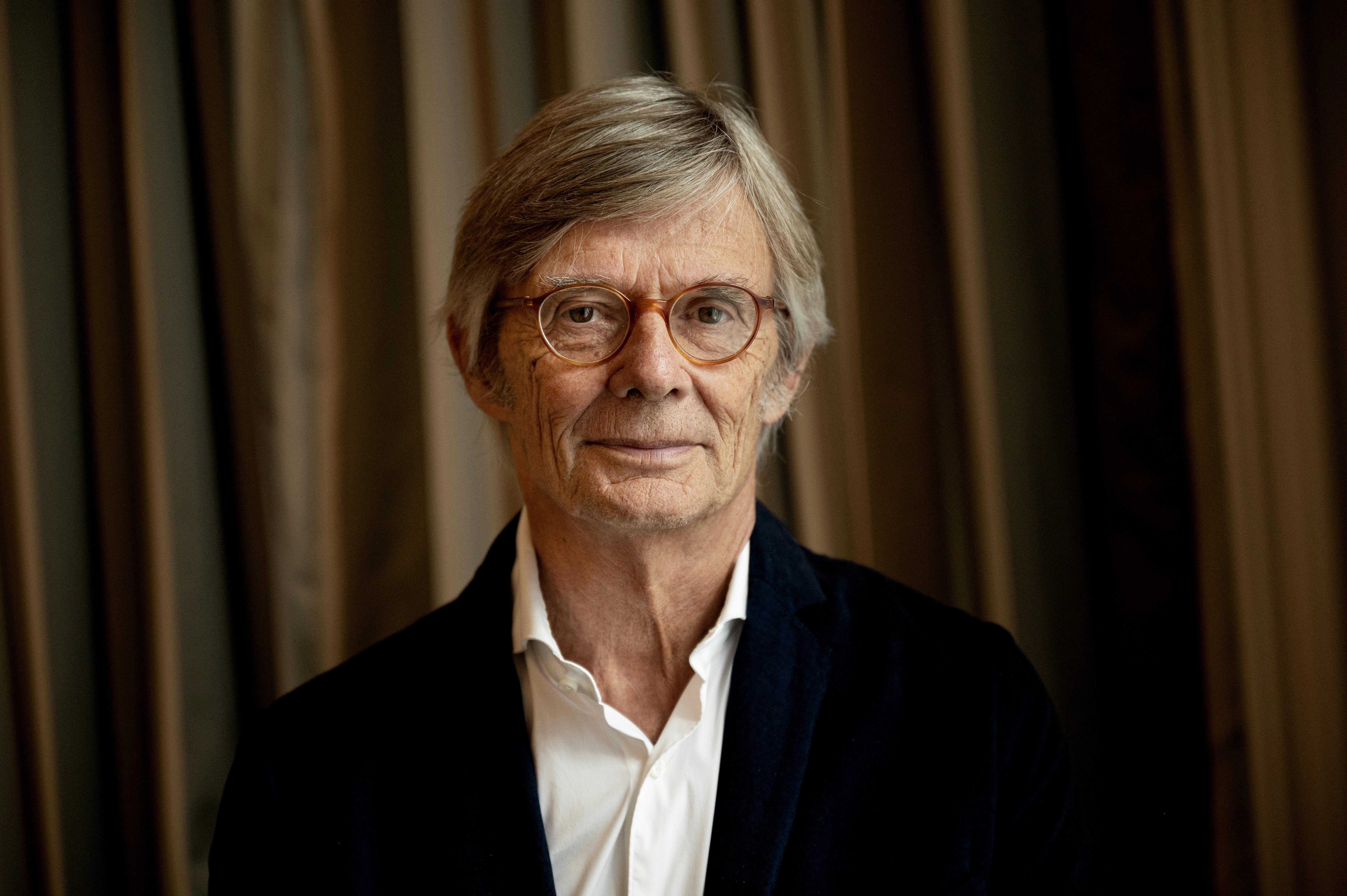 Danish director Bille August pose for an interview prior to the premier of his new Netflix film "Ehrengard" in Copenhagen, Denmark, Wednesday September, 6 2023 Interview med Bille August om Netflix-filmen "Ehrengard" i København onsdag den 6. september 2023.. (Foto: Ida Guldbæk Arentsen/Ritzau Scanpix)