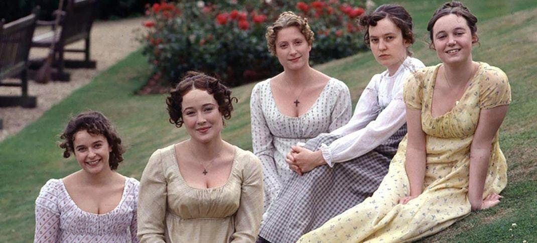 https://imgix.femina.dk/2024-12-23/Pride-and-Prejudice%2C-Julia-Sawalha%2C-Jennifer-Ehle%2C-Susannah-Harker%2C-Lucy-Briers%2C-Polly-Maberly.jpg