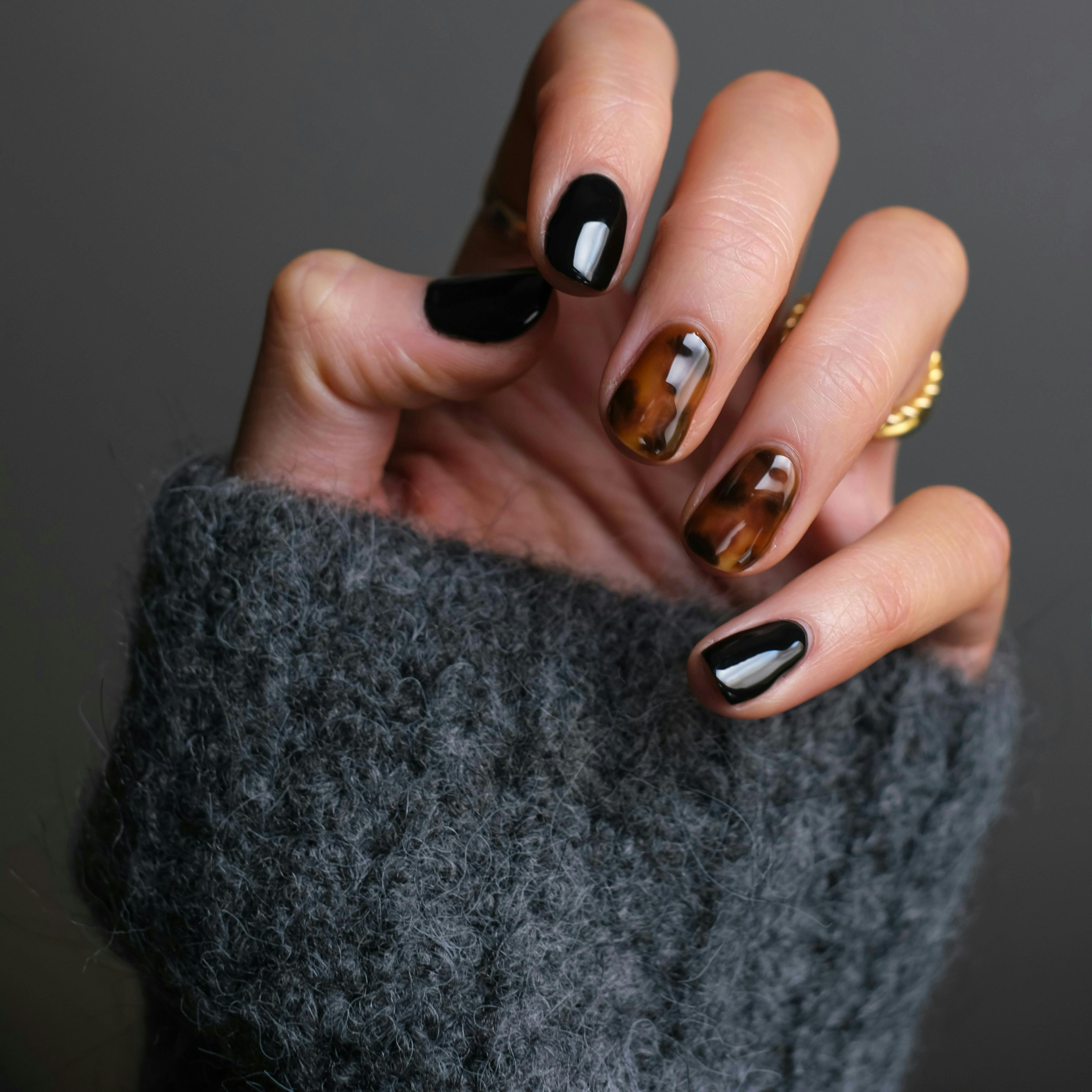 https://imgix.femina.dk/2025-01-13/bryony-elena-tXwBDZS2JxQ-unsplash.jpg